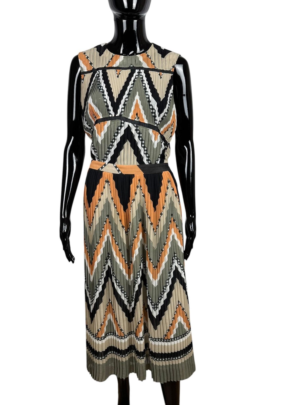 knee length dresses for ladies MASSIMO DUTTI Ladies White Satin Abstract Print Sleeveless Maxi Dress –  ReThread main image 0