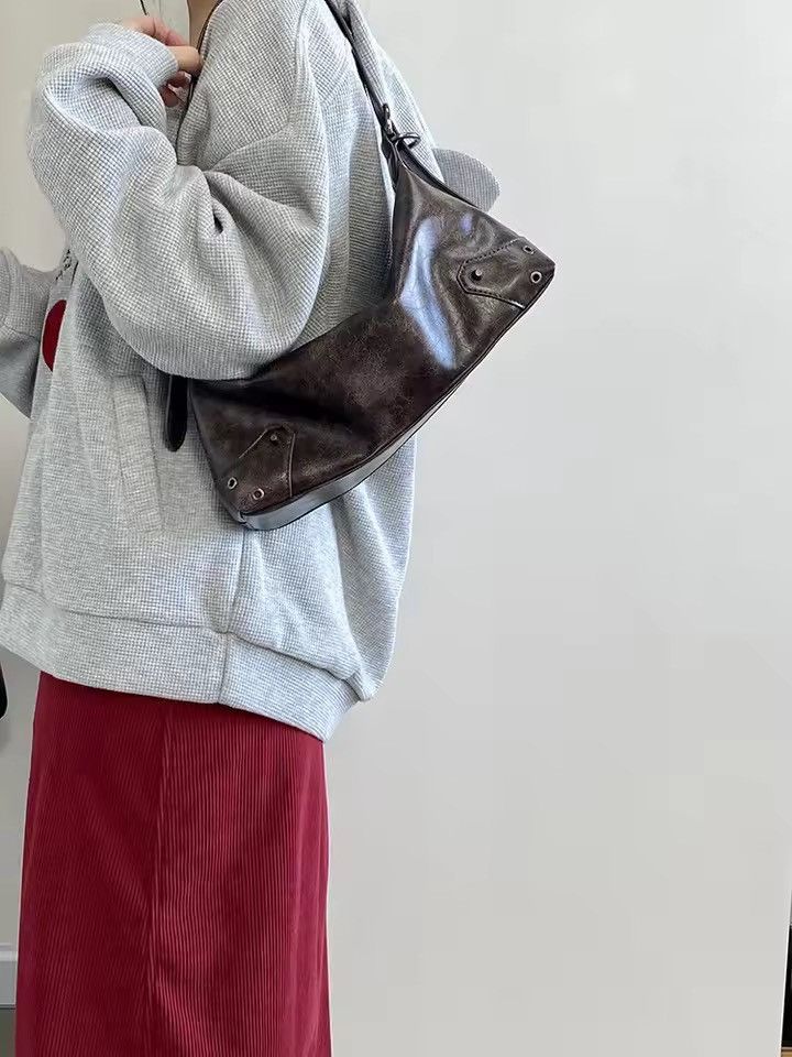 Vintage Retro Style PU Leather Small Shoulder Bag y2k unisex Size ONE SIZE - 9 Thumbnail