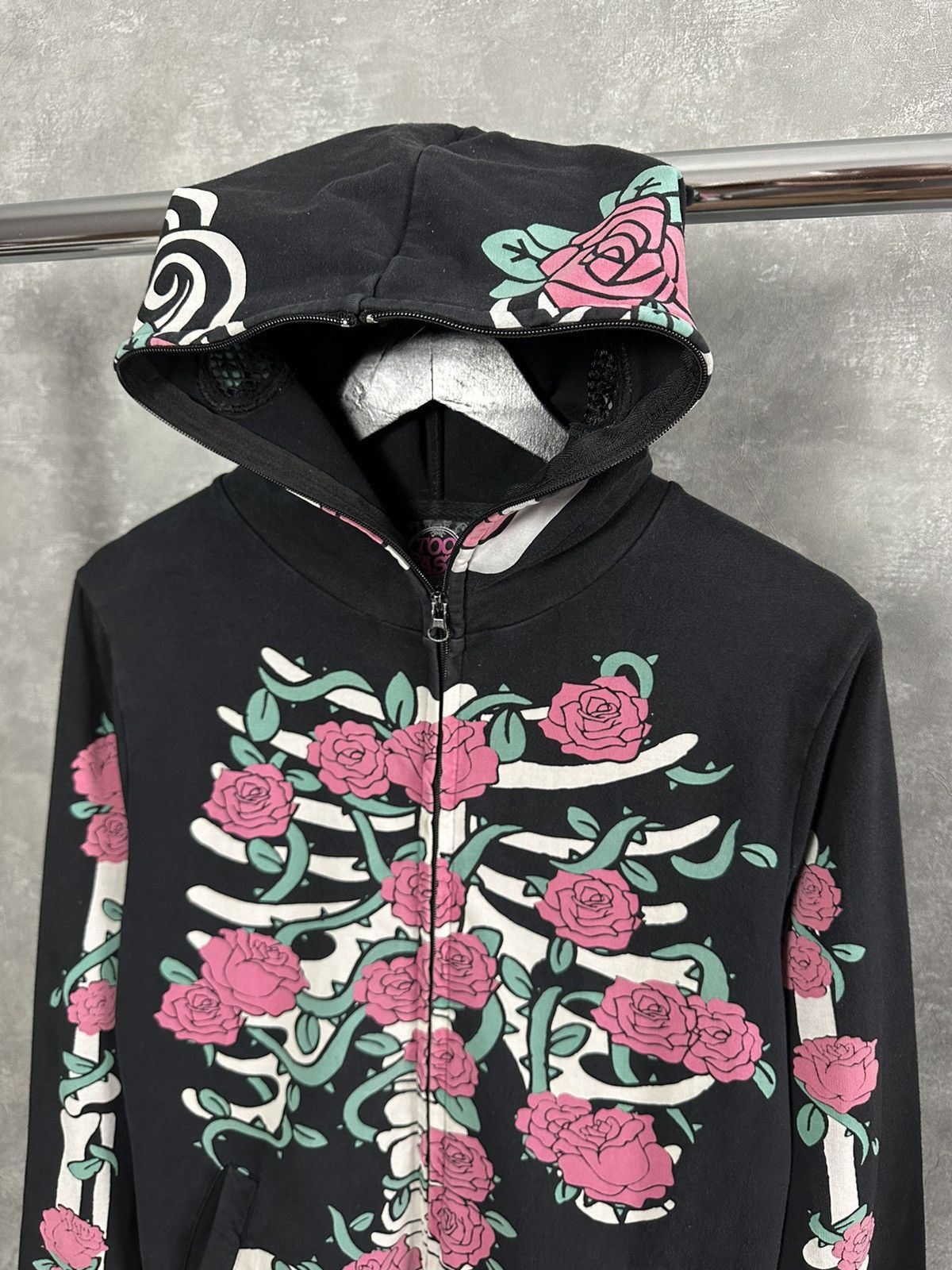Japanese Brand × Vintage Vintage Skeleton Floral Pint Black Cotton Full Zip Hoodie Size M / US 6-8 / IT 42-44 - 5 Thumbnail