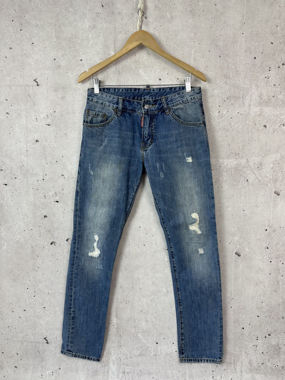 D2 Dsquared2 Vintage Distressed Made in Italy Blue Jeans