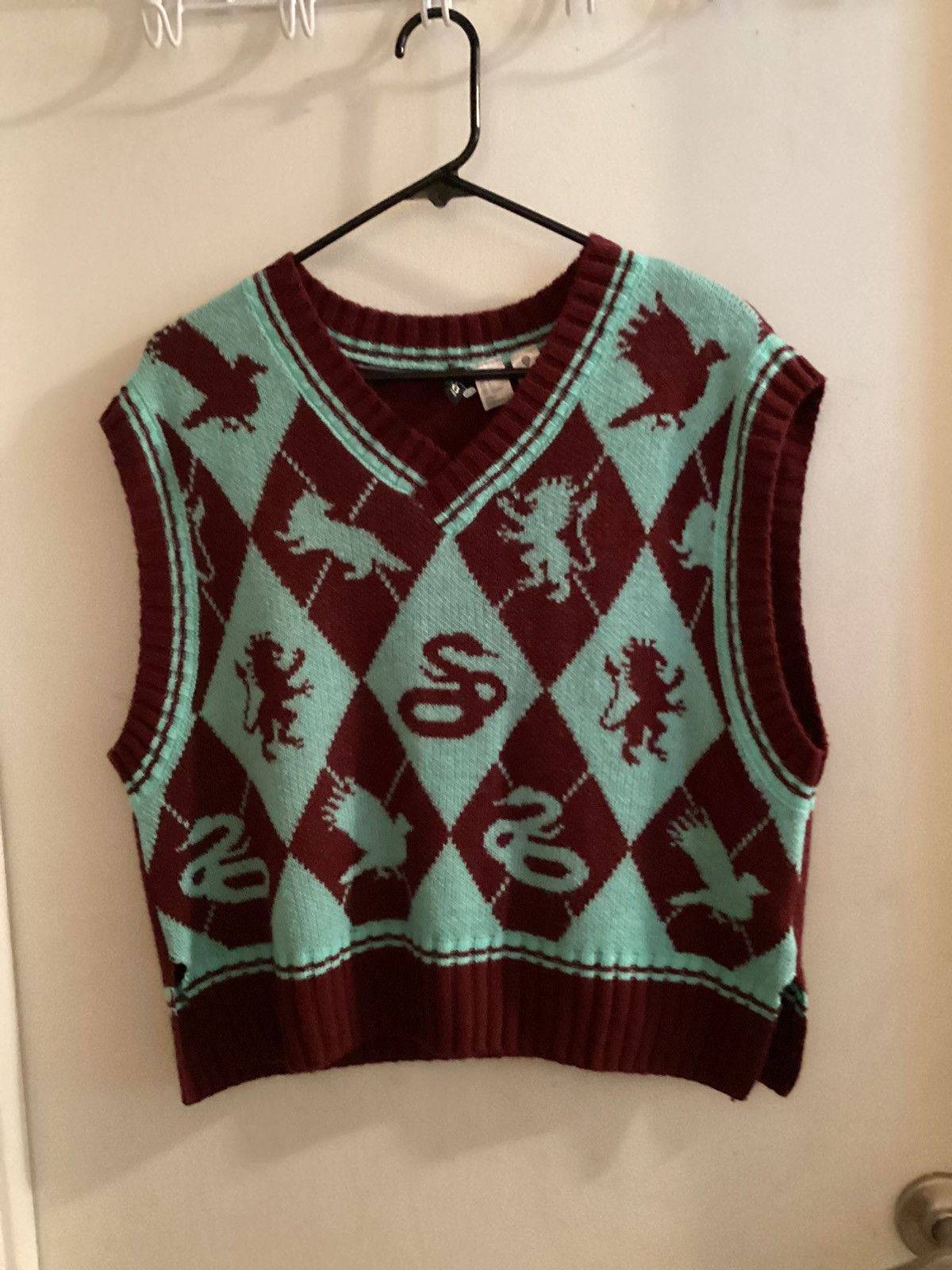 Divided × Warner Bros Harry Potter WB Wizarding World Sweater Vest Size Small Size S / US 4 / IT 40 - 1 Thumbnail