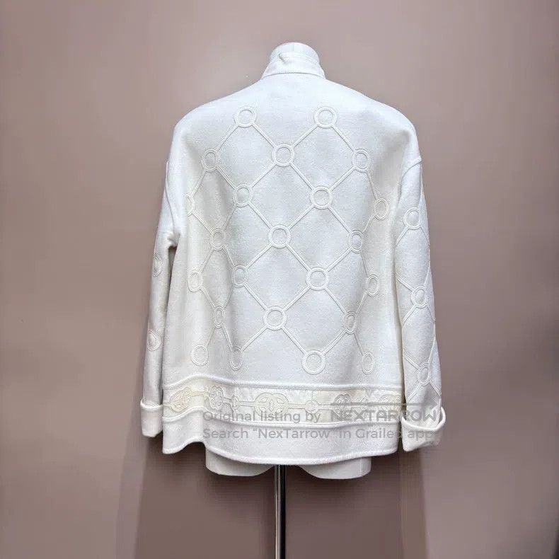 Hermes Hermes Super Beautiful Milkshake White Cashmere and Leathe Size XXS / US 00 / IT 34 - 2 Thumbnail