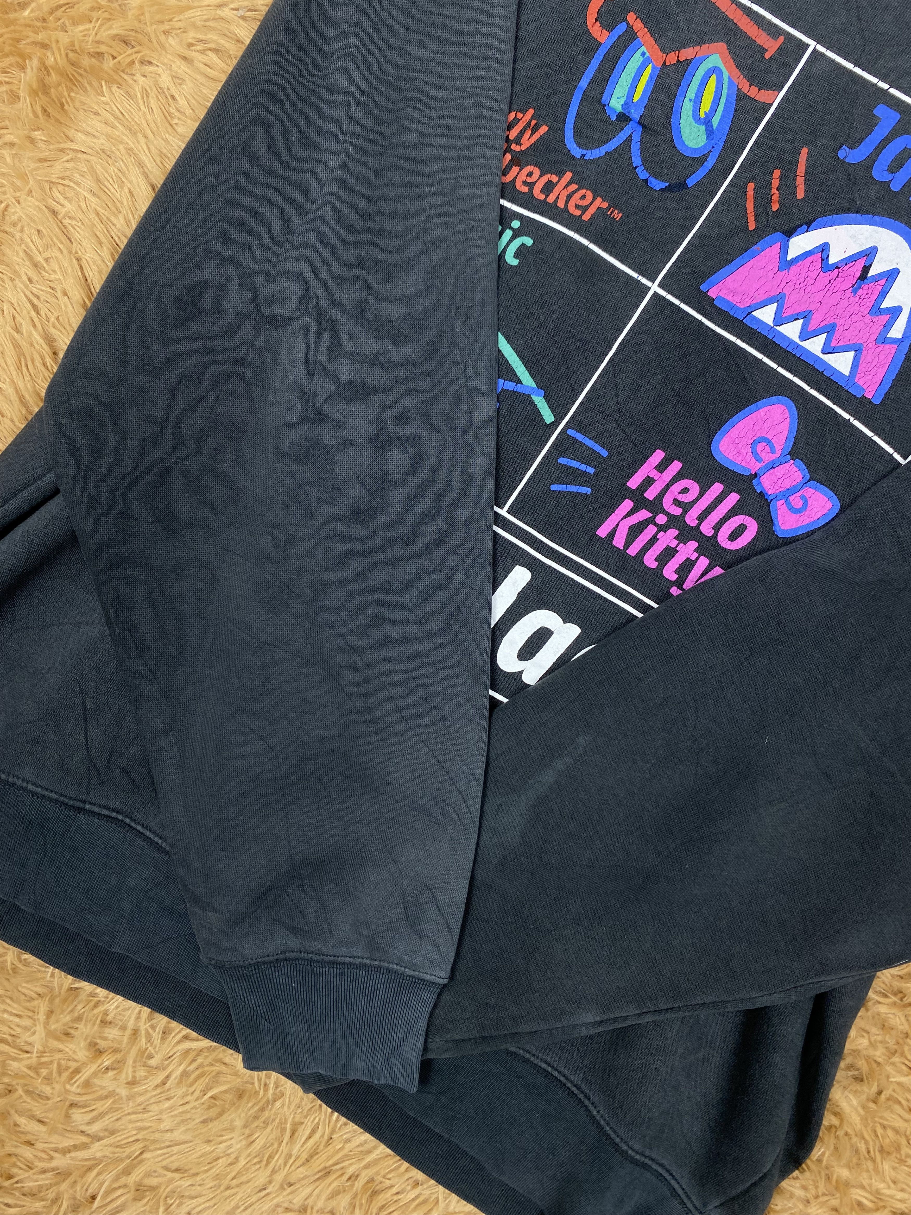 Other Vintage Universal Studios Movie Faded Sweatshirts PS0307 Size US XL / EU 56 / 4 - 4 Thumbnail