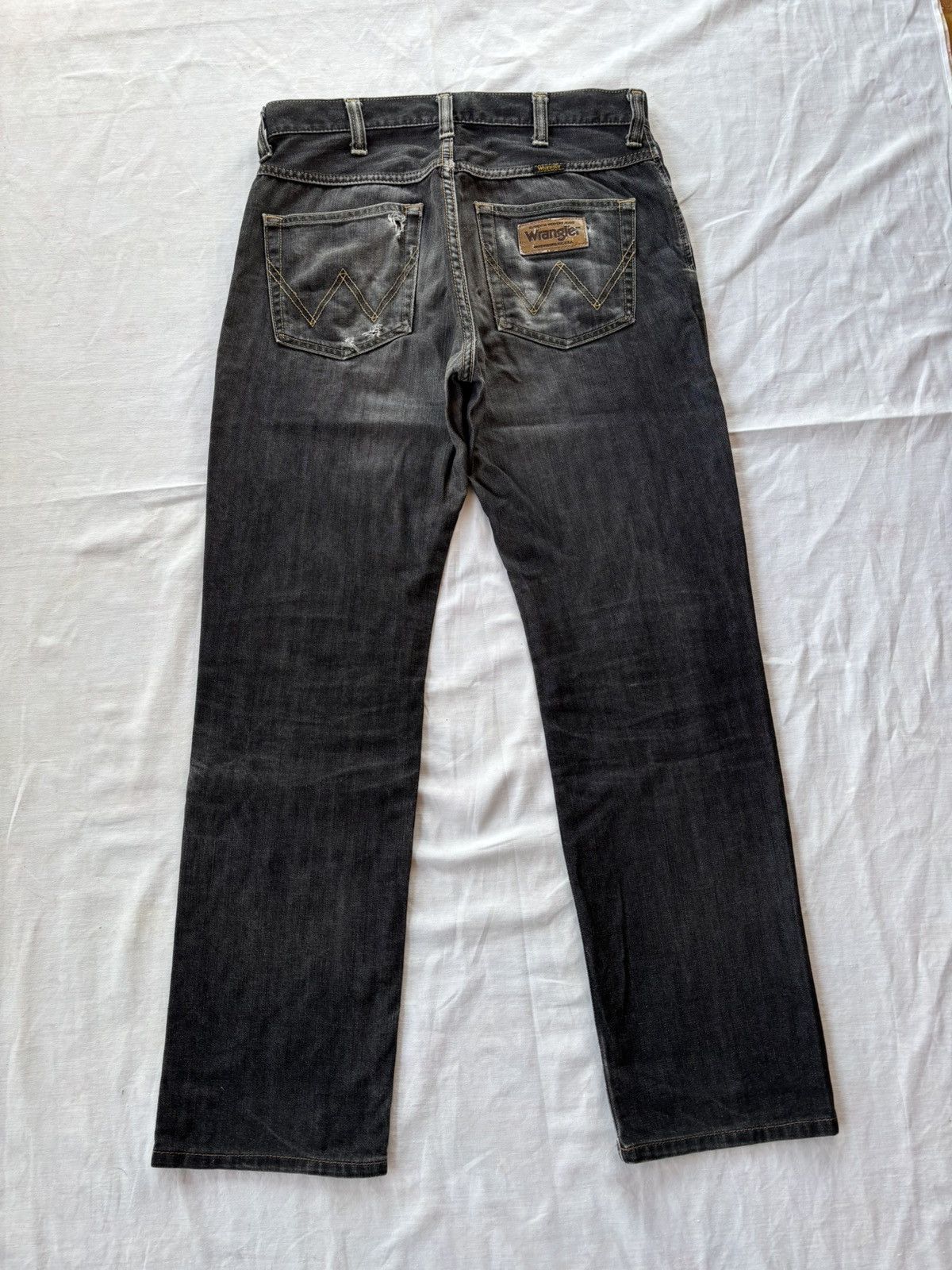 Wrangler Vintage Wrangler Black Distressed Denim Jeans Size US 31 - 4 Thumbnail