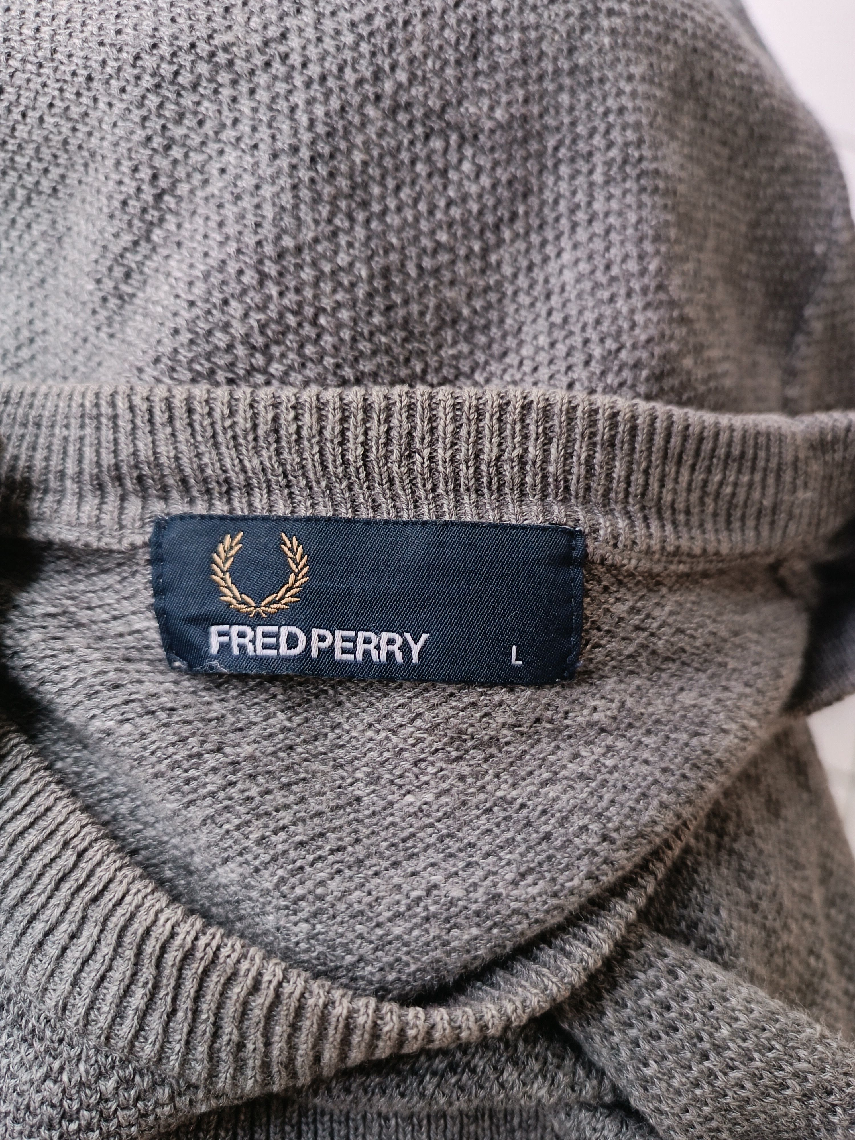 Fred Perry Fred Perry Casual Knit Crewneck Sweater Gray Size US L / EU 52-54 / 3 - 8 Thumbnail