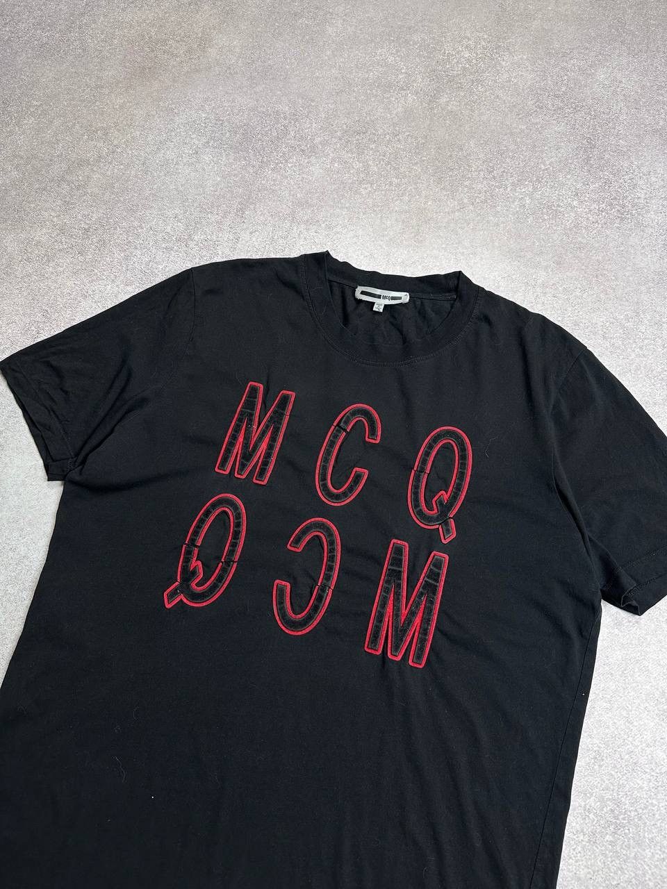 Alexander McQueen × MCQ × Vintage Vintage MCQ Alexander Mcqueen Bog Logo Spellout T-shirt Rare Size US XL / EU 56 / 4 - 3 Thumbnail