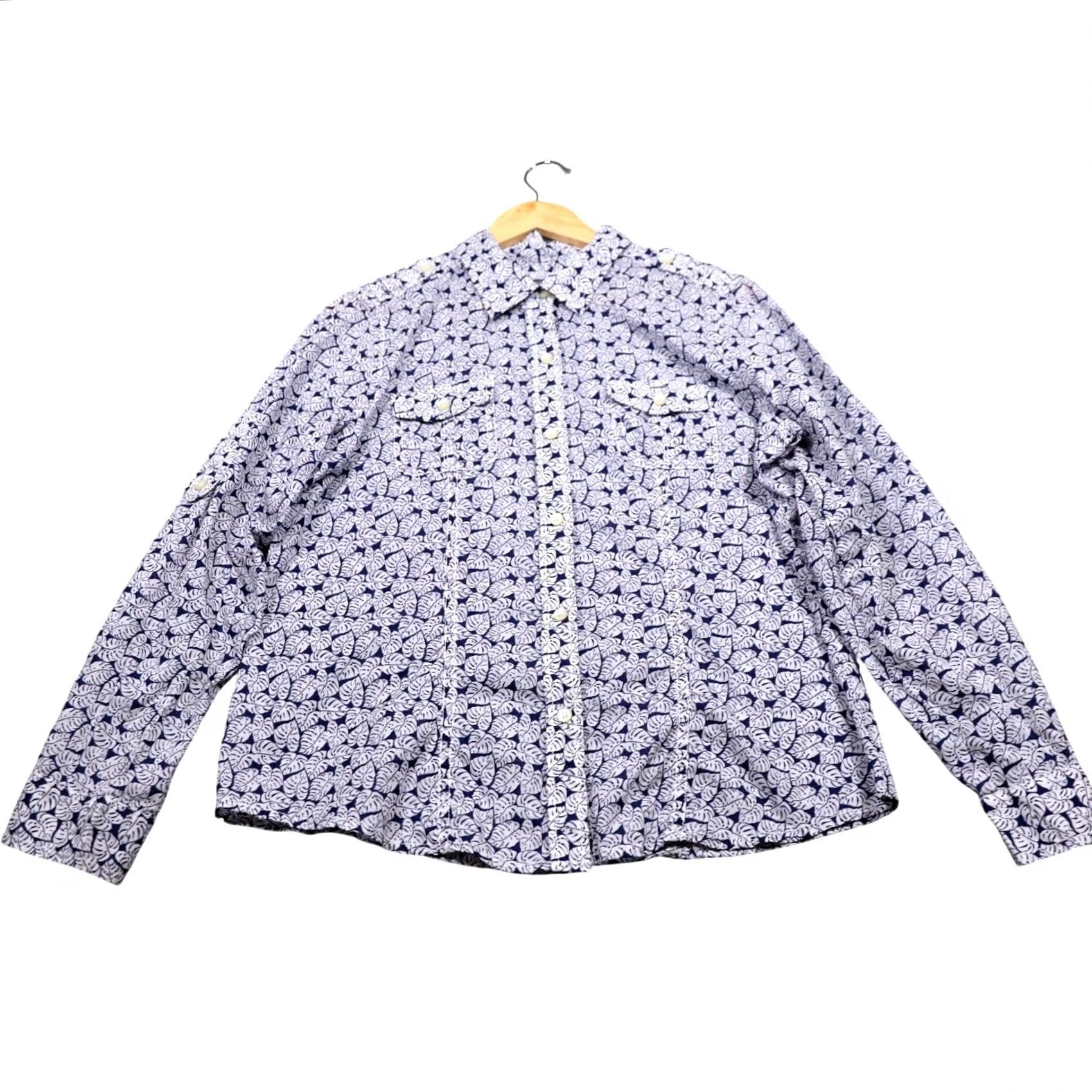 Liz Claiborne Liz Claiborne Womens Long Sleeve Button Down Shirt Tropical Leaf Print Size M Size M / US 6-8 / IT 42-44 - 5 Thumbnail