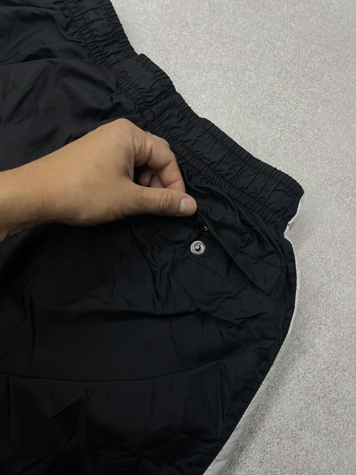 Nike Mens Nike Nylon Black Sweatpants Drill Y2K TECH ACG Size M Size US 32 / EU 48 - 8 Thumbnail