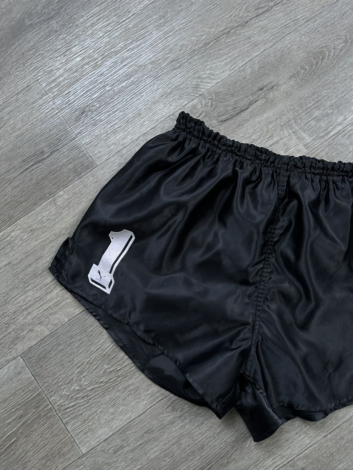 Puma 🫧PUMA VINTAGE SHORTS MEN’S 80s Size US 34 / EU 50 - 2 Thumbnail
