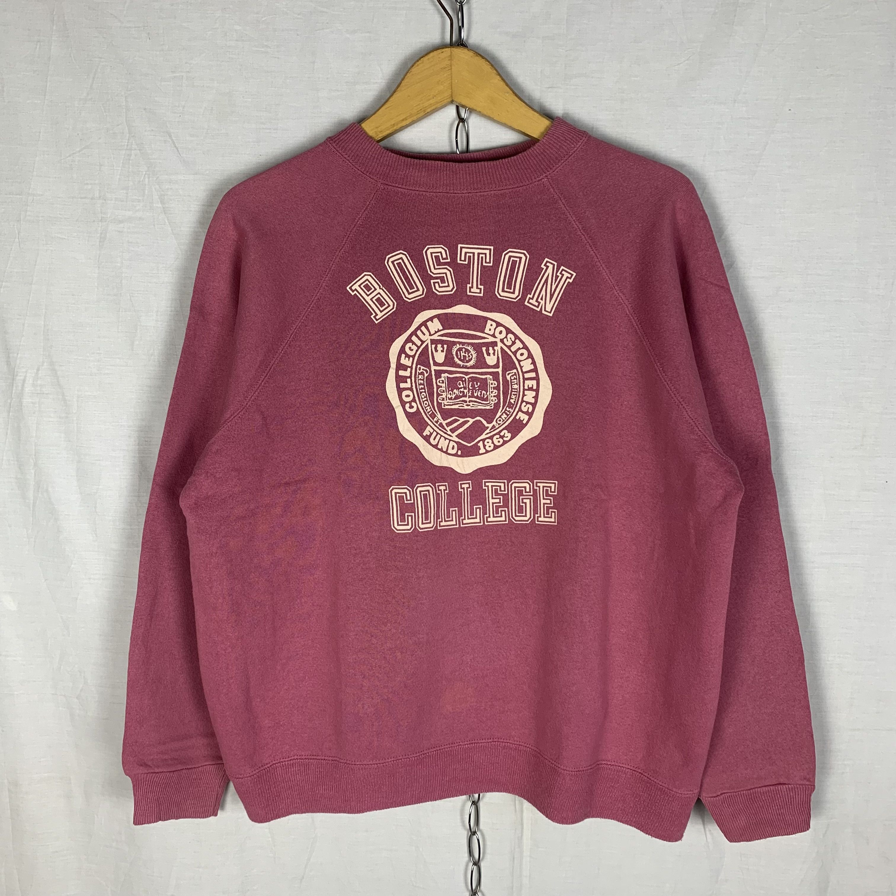 Vintage Vintage Boston College Sweatshirt Crewneck Size L / US 10 / IT 46 - 1 Thumbnail
