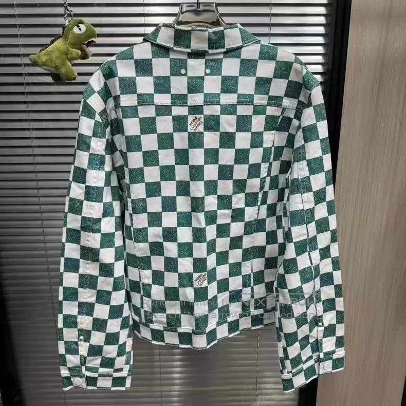 Louis Vuitton Louis Vuitton White and green checkerboard denim jacket Size US L / EU 52-54 / 3 - 3 Thumbnail