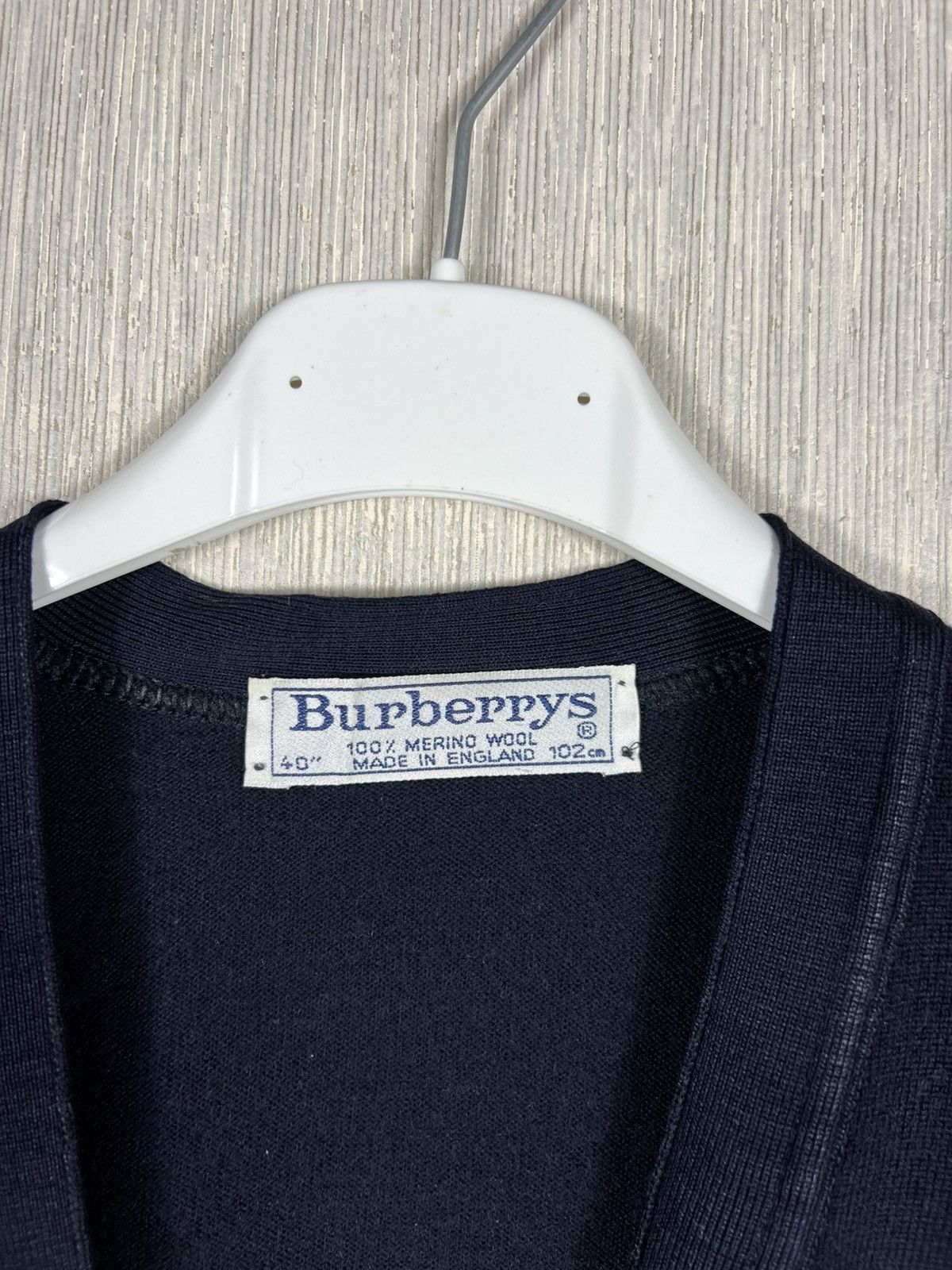Burberry Vintage 90s Burberrys merino wool navy old money cardigan Size M / US 6-8 / IT 42-44 - 8 Thumbnail