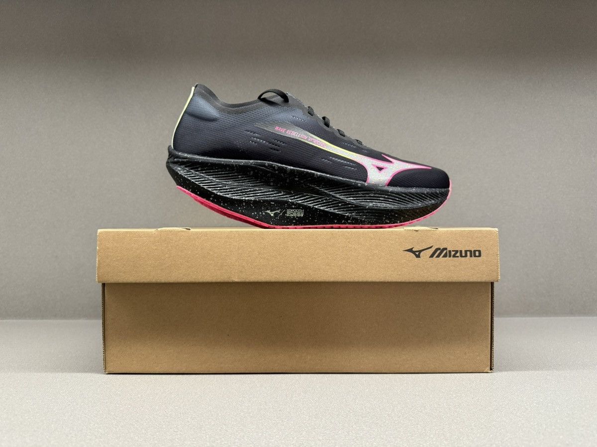 Mizuno Mizuno Wave Rebellion Pro 2 Black Silver Pink Tetra Size US 9.5 / EU 42-43 - 3 Thumbnail