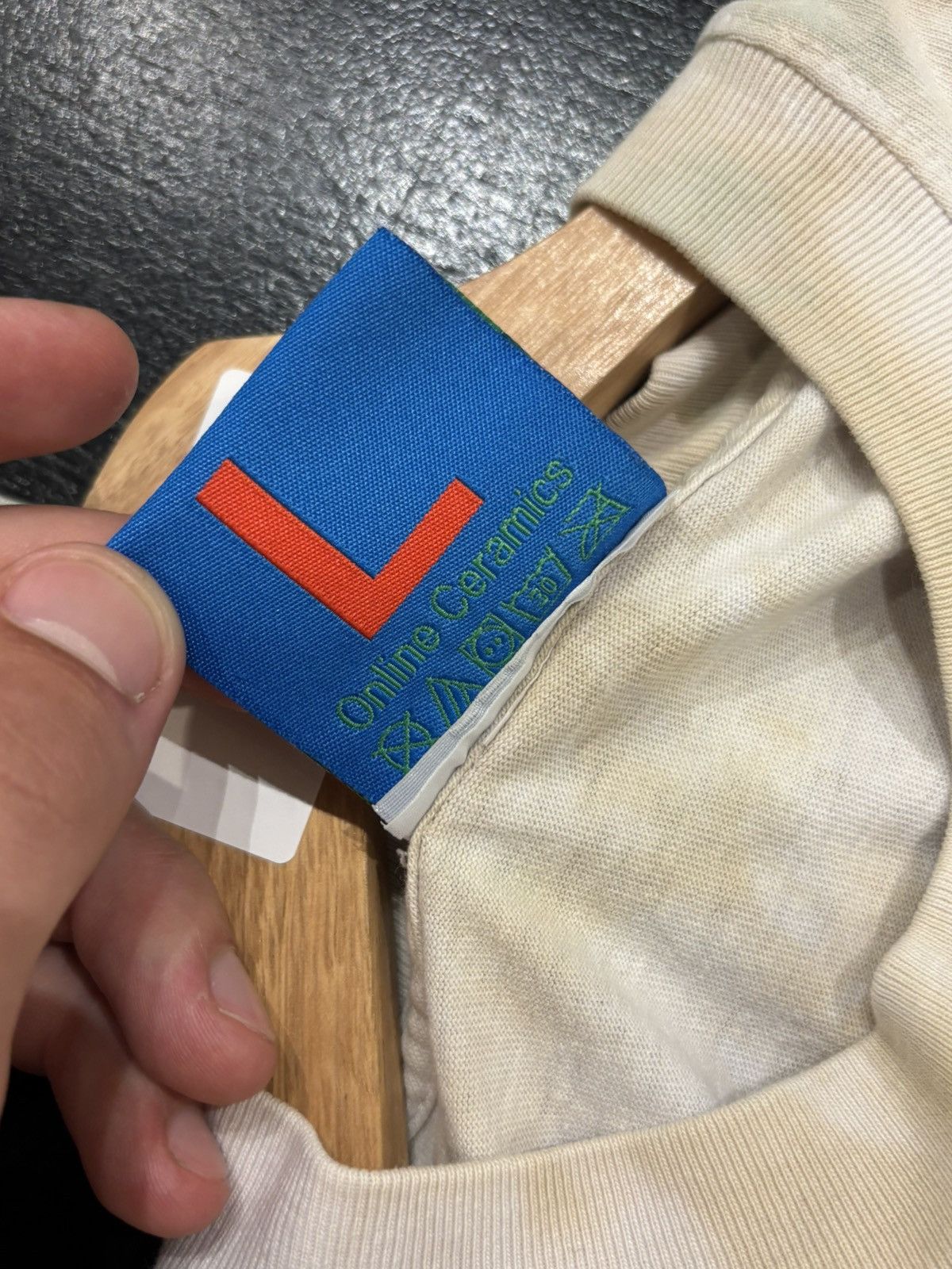 Online Ceramics Online Ceramics WiFi Barn Tee Size US L / EU 52-54 / 3 - 4 Thumbnail
