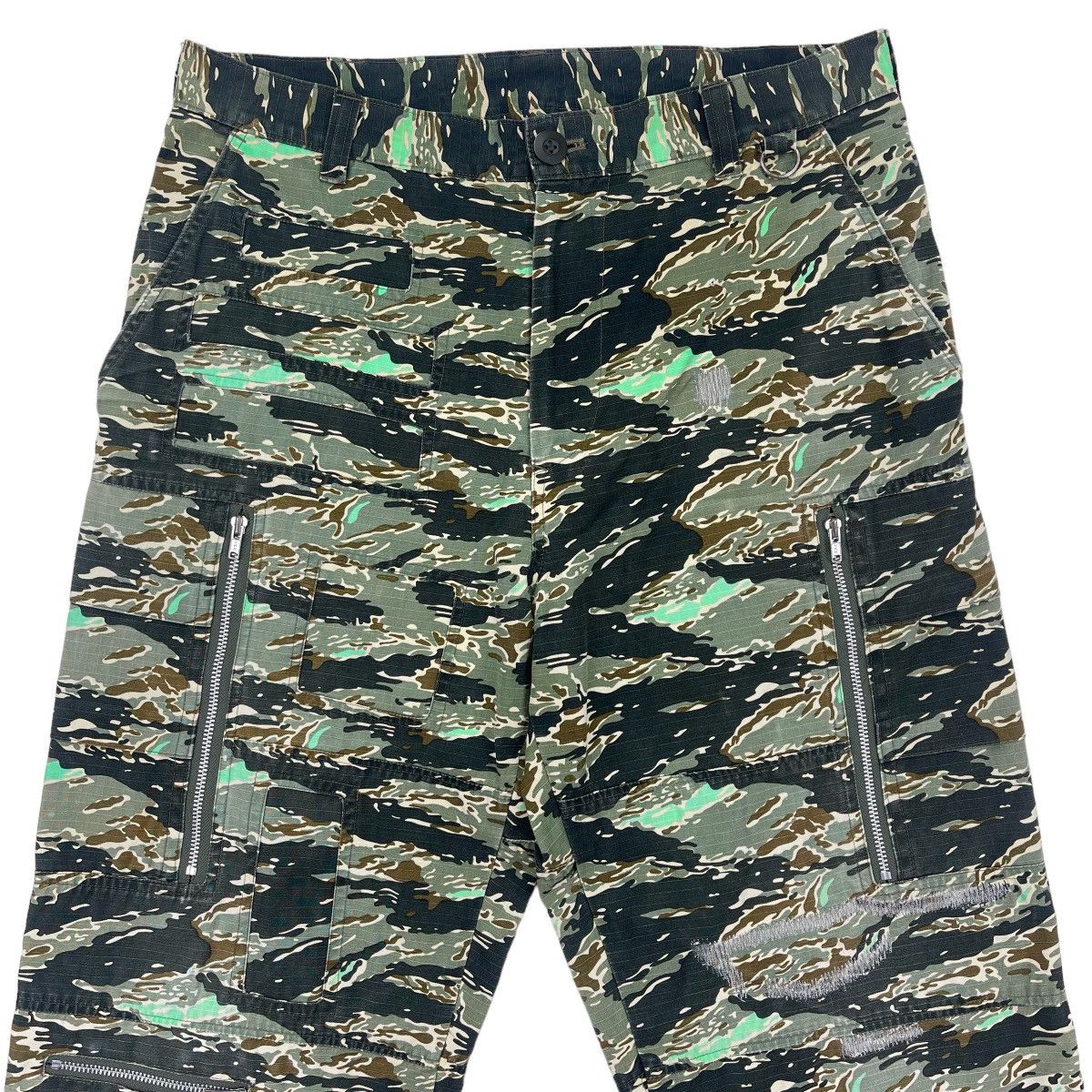 Undercover S/S01 Chaotic Discord Tiger Stripes Camo Cargo Size US 32 / EU 48 - 5 Thumbnail