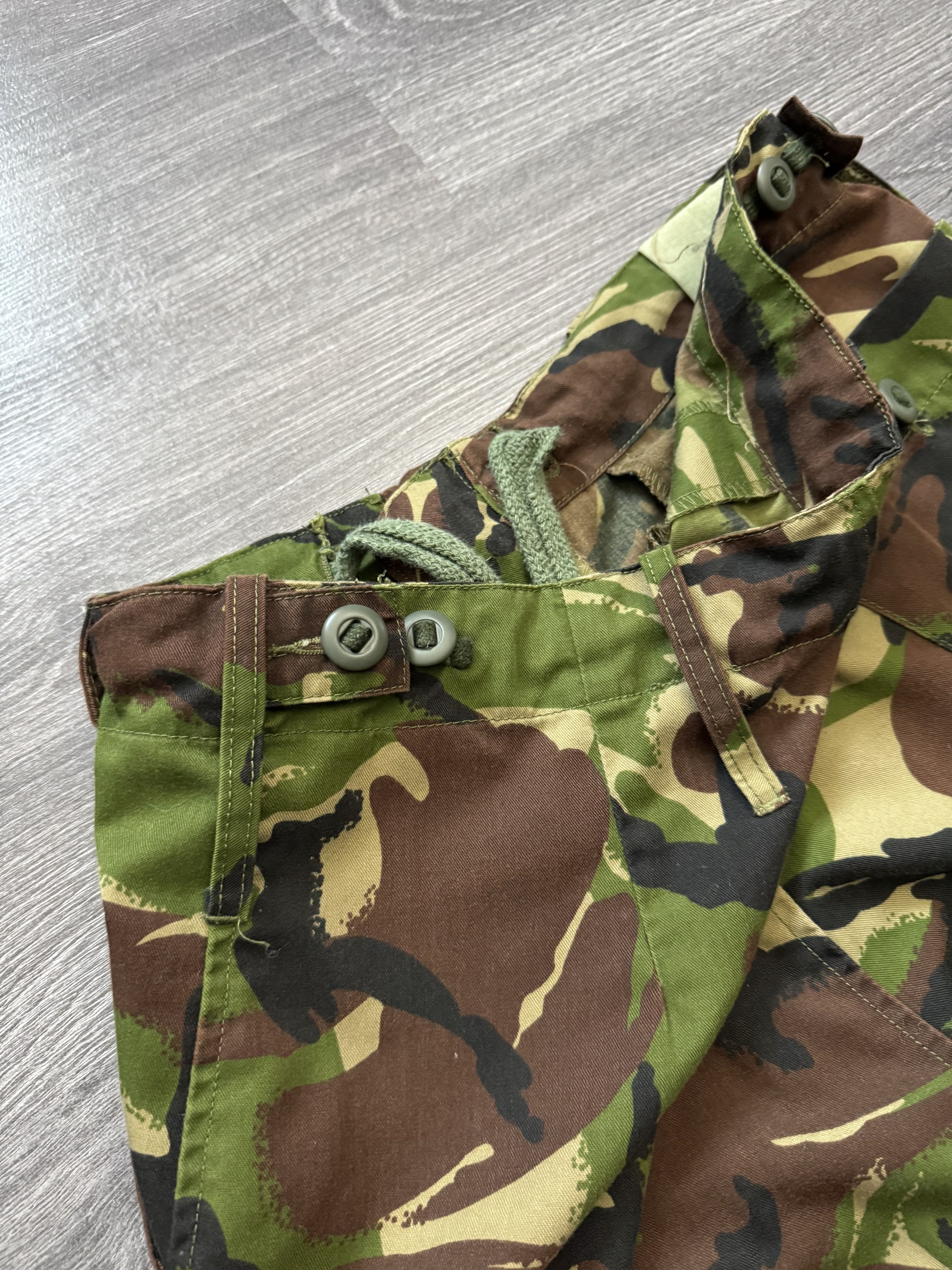 Vintage Vintage Military Camo Pants Baggy Cargos y2k Size US 30 / EU 46 - 8 Thumbnail