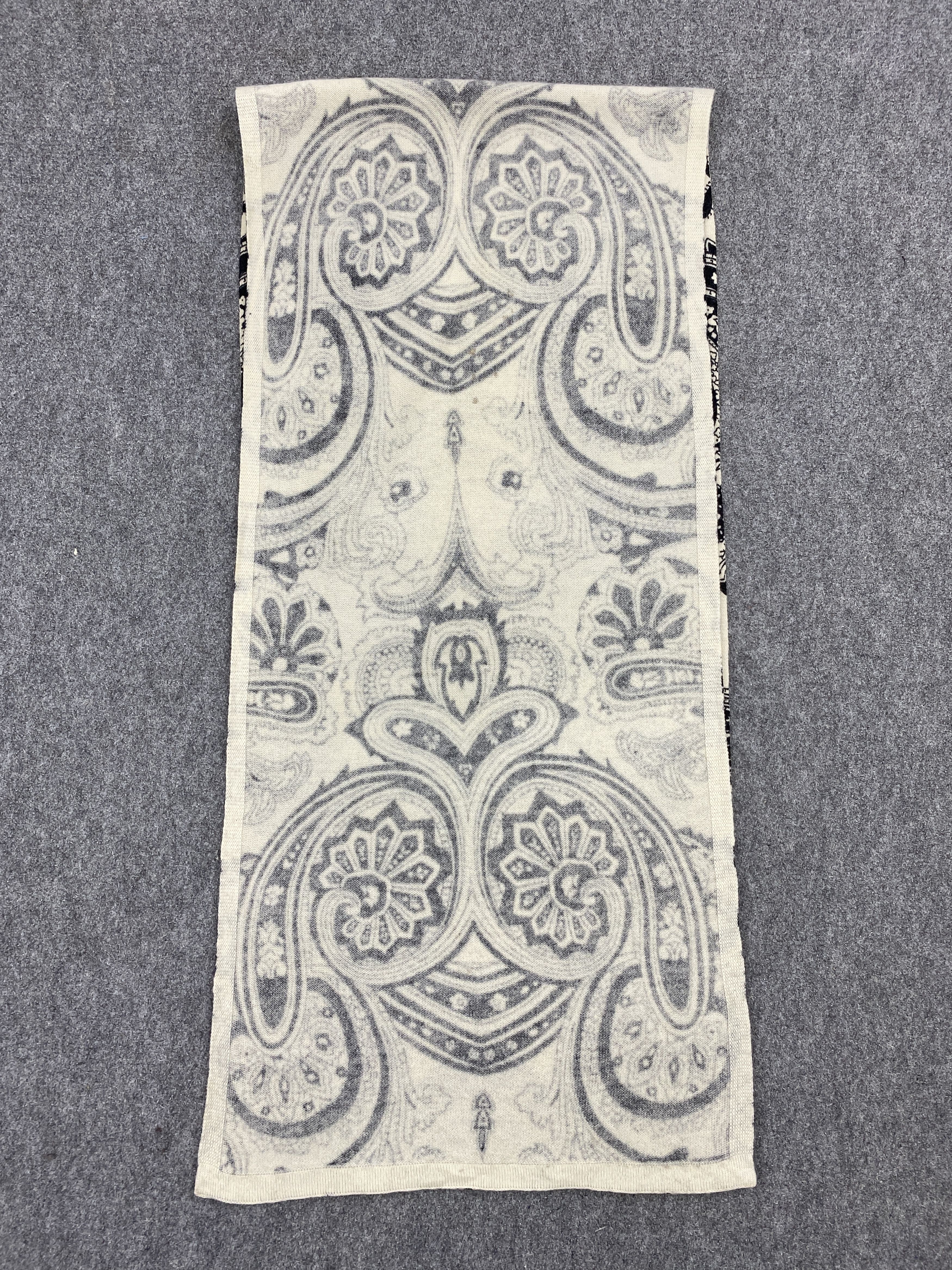 Other Codello Paisley Black White Scarf Muffler - SC0028 Size ONE SIZE - 9 Thumbnail