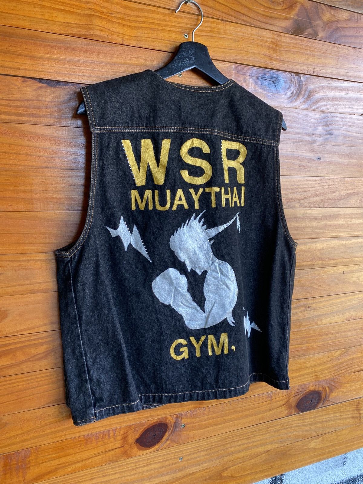 Japanese Brand Vintage Japanese Denim Vest WSR Muay Thai Gym Hand-Painted Size US L / EU 52-54 / 3 - 12 Thumbnail