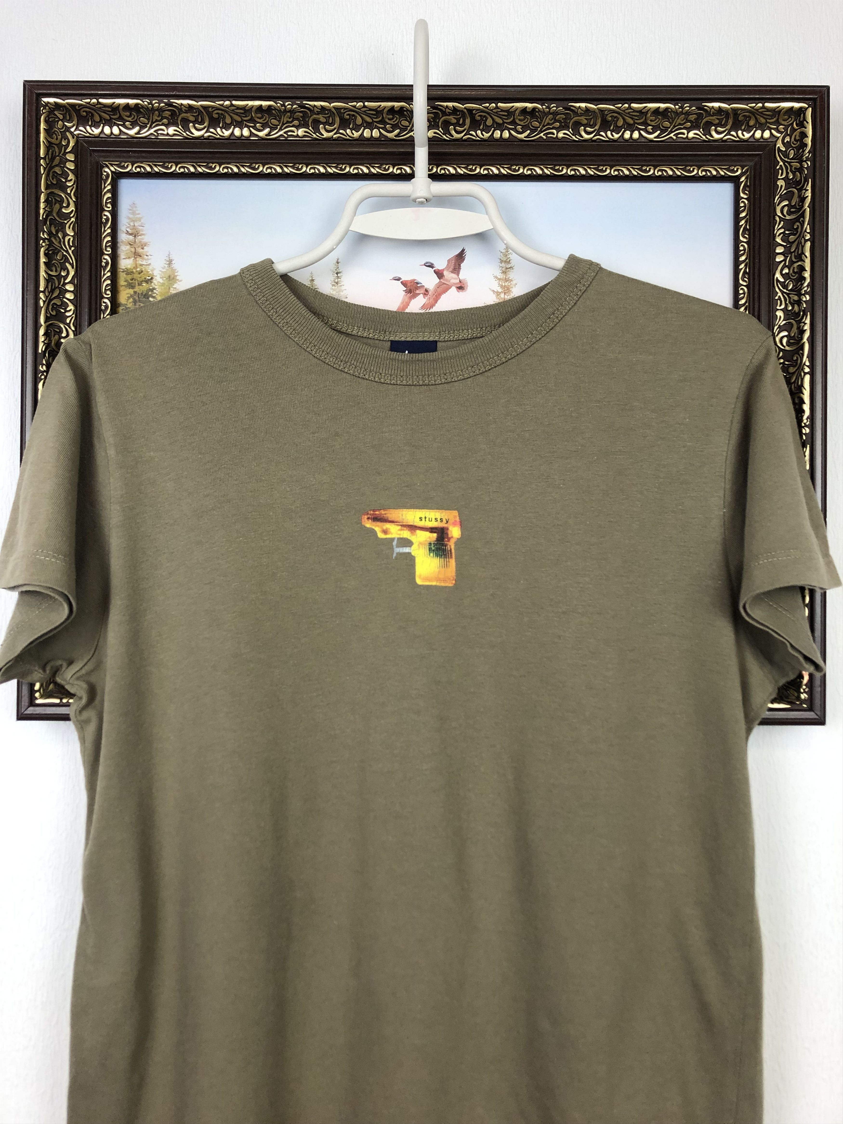 Vintage Vintage Stussy Gun Graphic Tee Women Y2K Spell Out Print Size M / US 6-8 / IT 42-44 - 2 Thumbnail