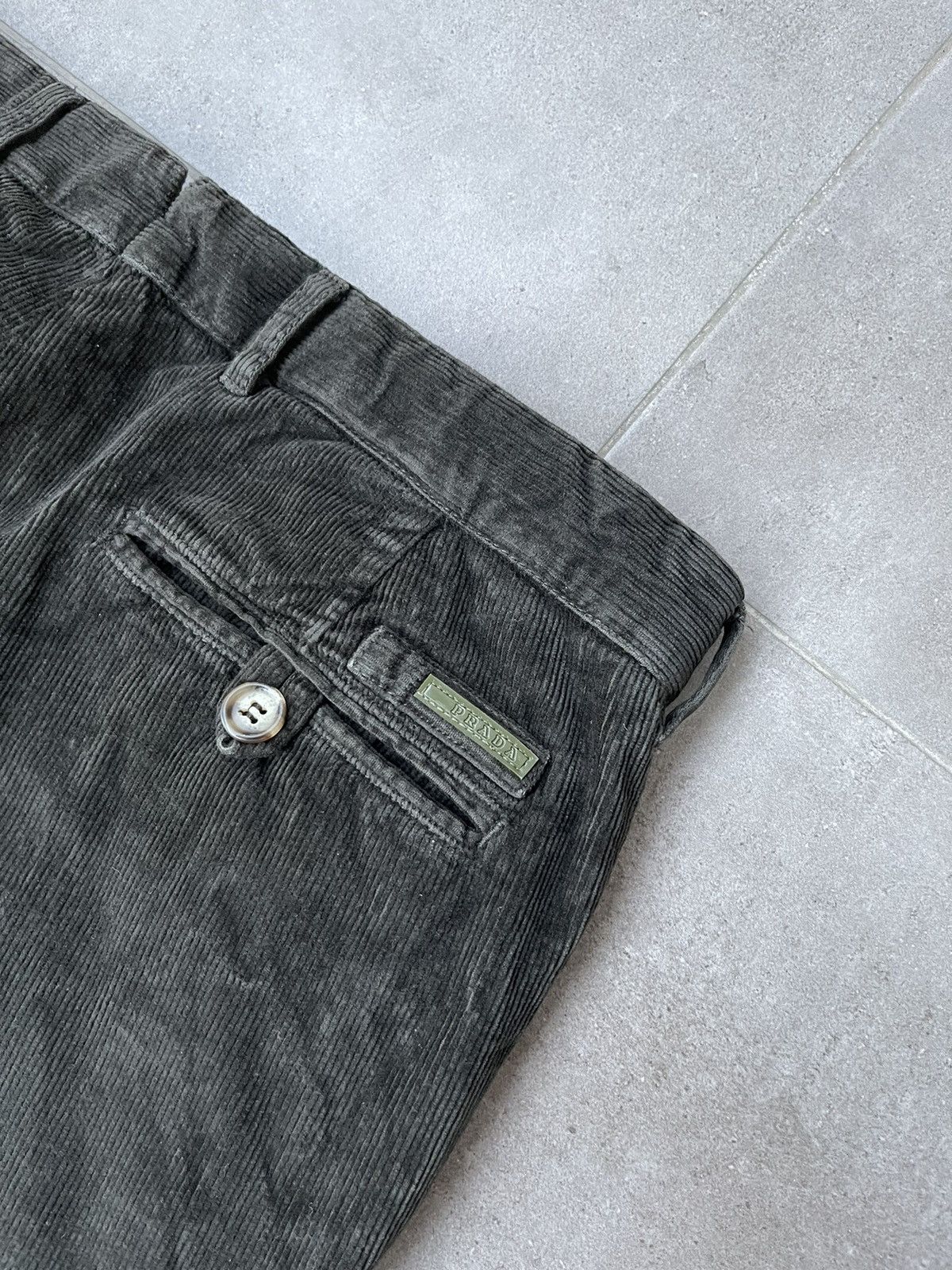Prada AW11 Prada Corduroy Swamp Green Denim Casual Pants Size US 34 / EU 50 - 16 Thumbnail