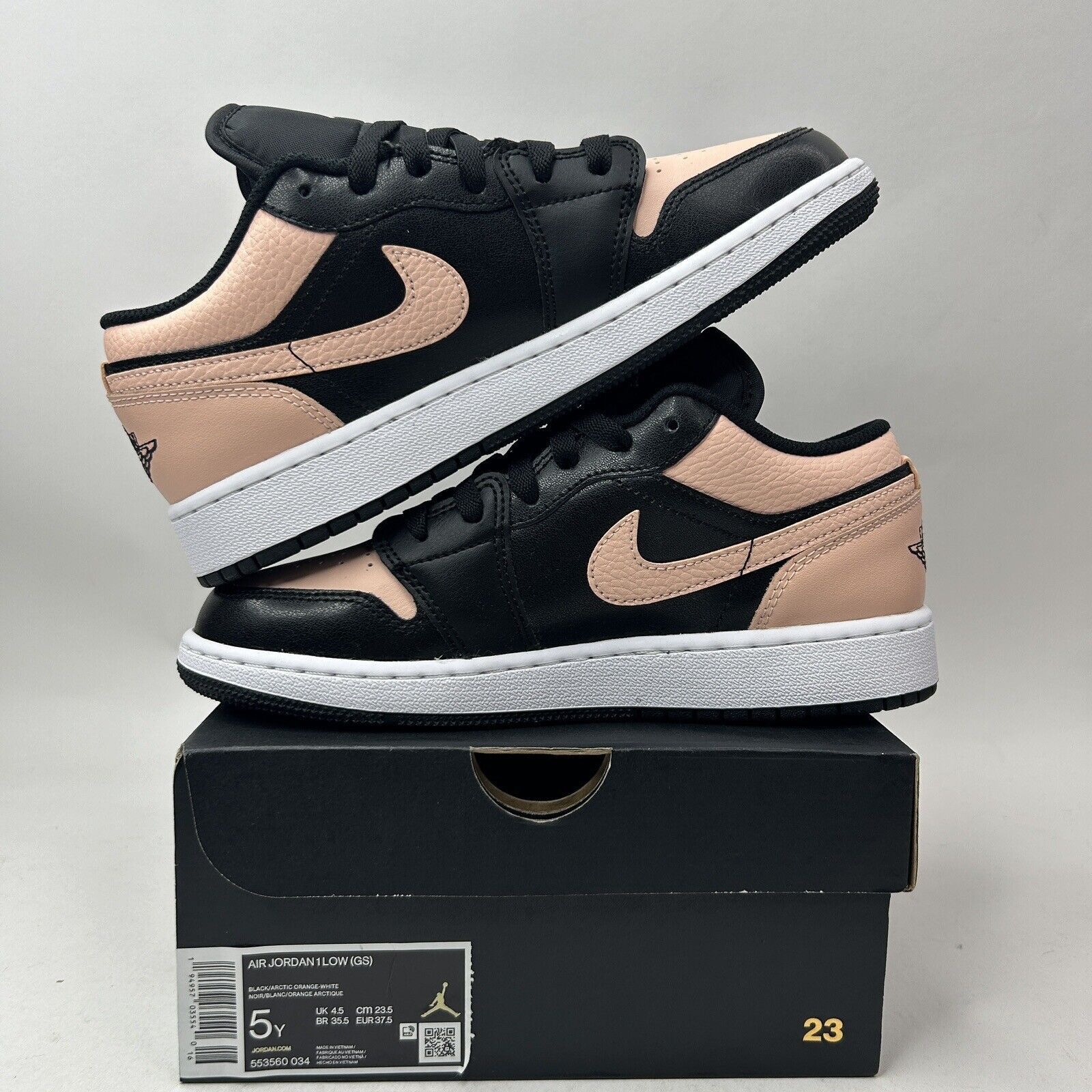 Jordan Brand Nike Air Jordan 1 Low Retro GS “Crimson Tint” 2023 Size US 6.5 / IT 36.5 - 3 Thumbnail