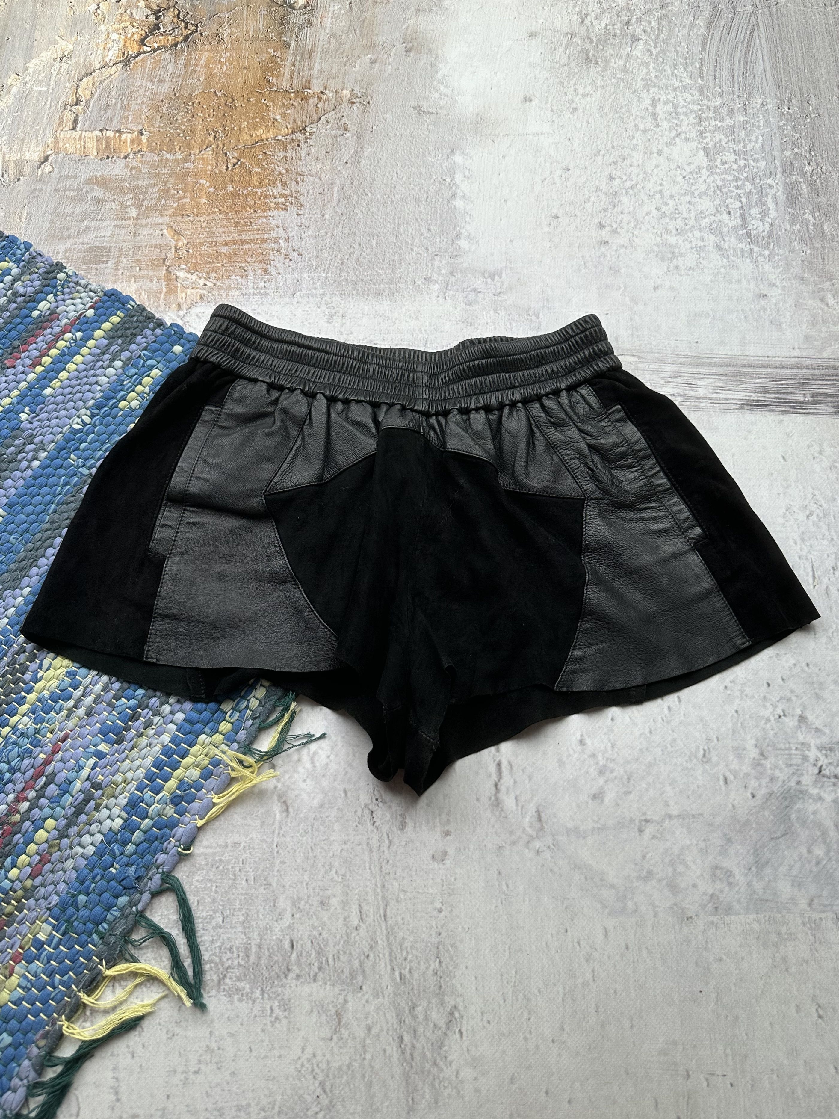 Genuine Leather Vintage Suede Leather Mini Shorts A520(188) Size 27" / US 4 / IT 40 - 1 Thumbnail