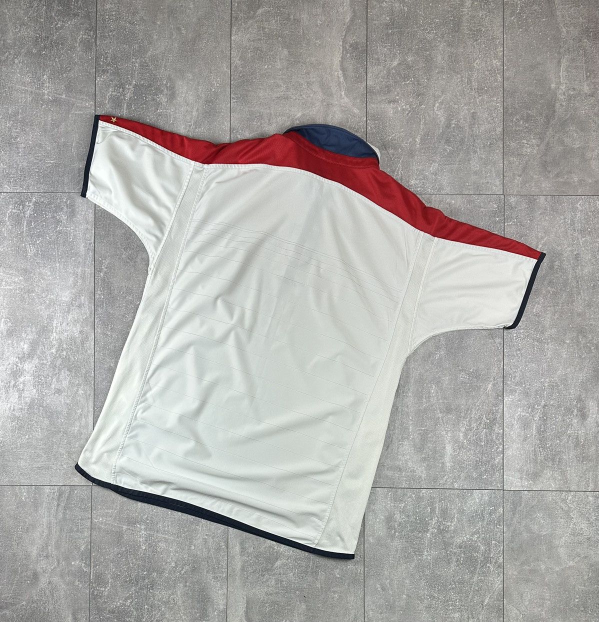 Umbro Umbro England 2003/04 Home Reversible Football Soccer Jersey Size US XL / EU 56 / 4 - 13 Thumbnail