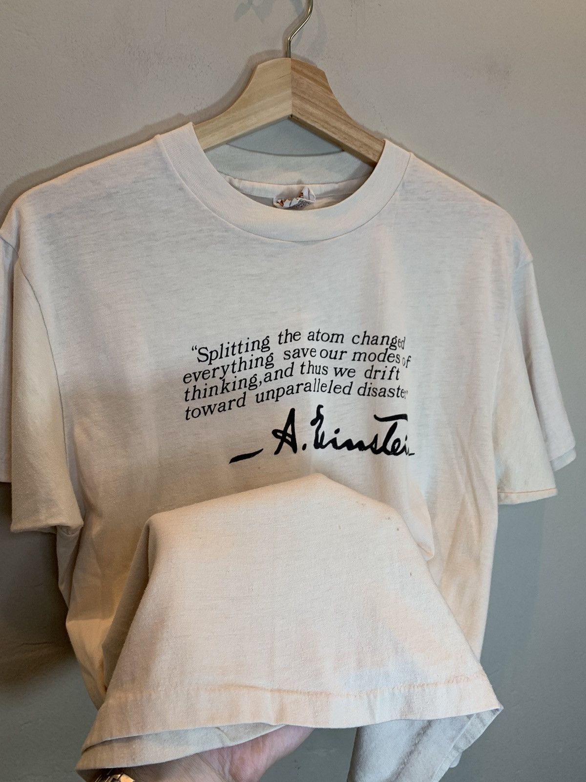 Vintage *RARE* Vintage 70’s Albert Einstein Splitting The Atom Shirt Size US L / EU 52-54 / 3 - 4 Thumbnail