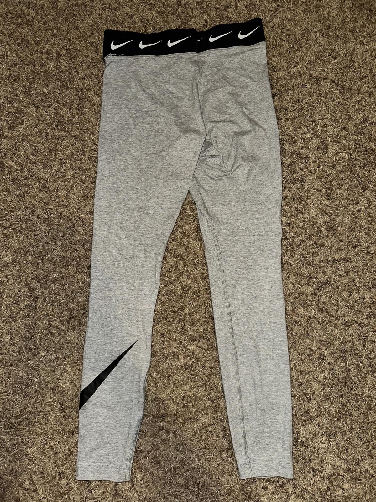 Nike Nike Pro Women's 7/8 Tie-Dye Leggings Size 32" / US 10 / IT 46 - 1 Thumbnail
