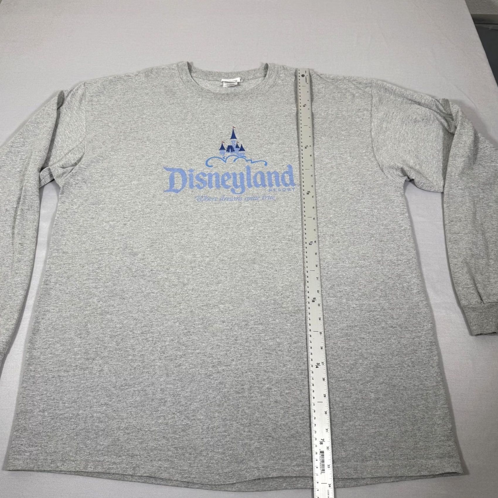Disney VINTAGE Disney Shirt Mens 3XL Gray Disneyland Cast Exclusive Resort Employee Tee Size US XXL / EU 58 / 5 - 5 Thumbnail
