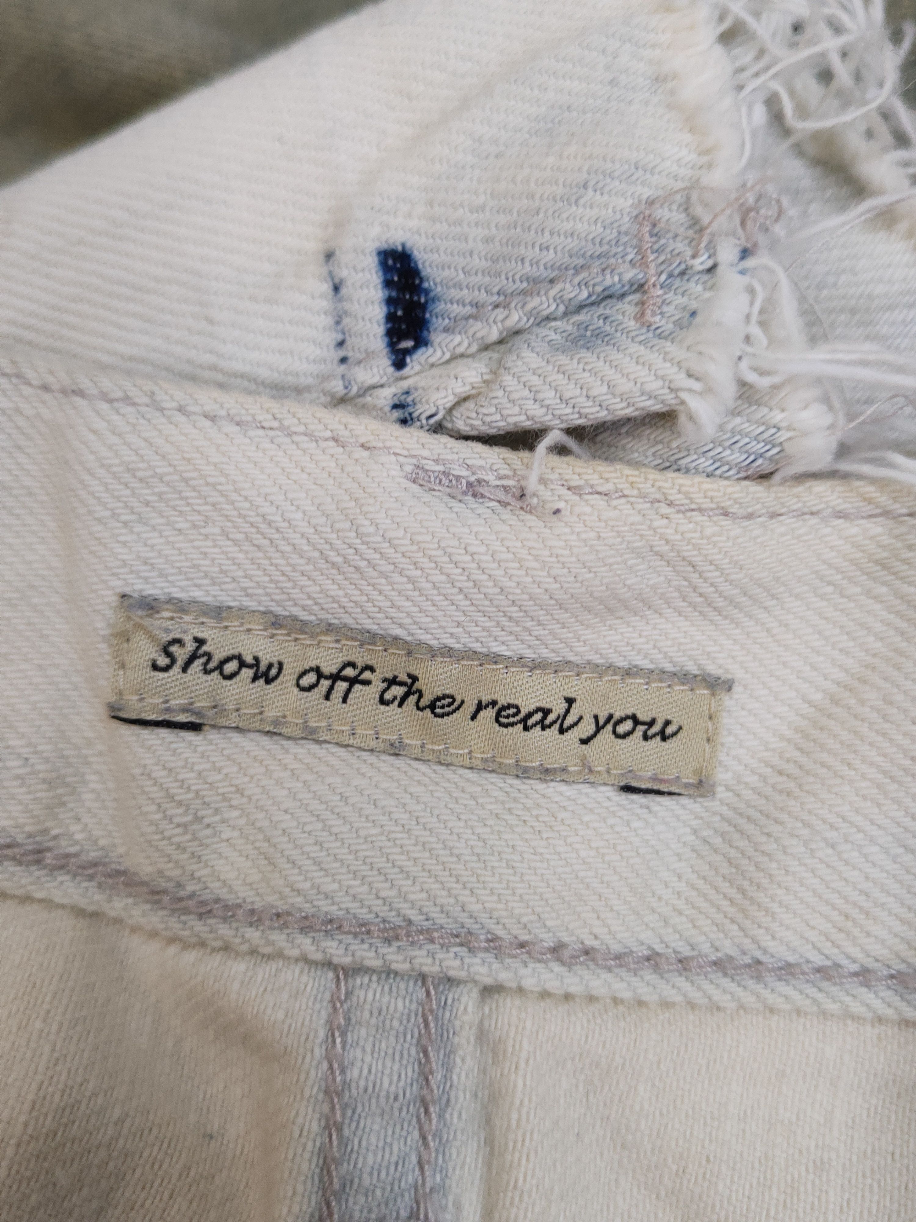 Journal Standard Journal Standard Faded Distressed Ripped Jeans #W1479 Size US 34 / EU 50 - 16 Thumbnail