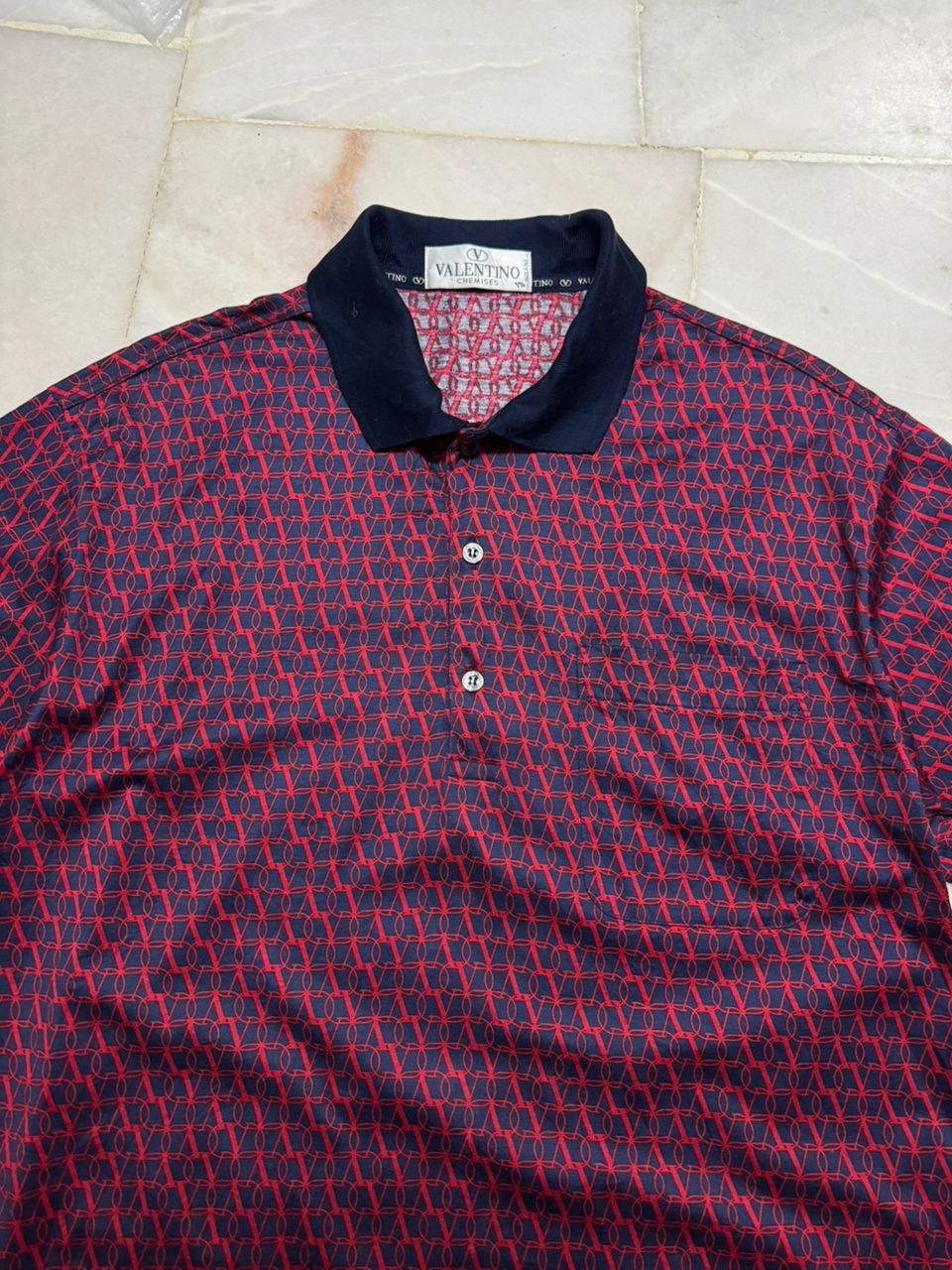 Valentino 💥Rare💥Vintage 1990s Valentino Chemises Oblique Monogram Polo Size US M / EU 48-50 / 2 - 3 Thumbnail