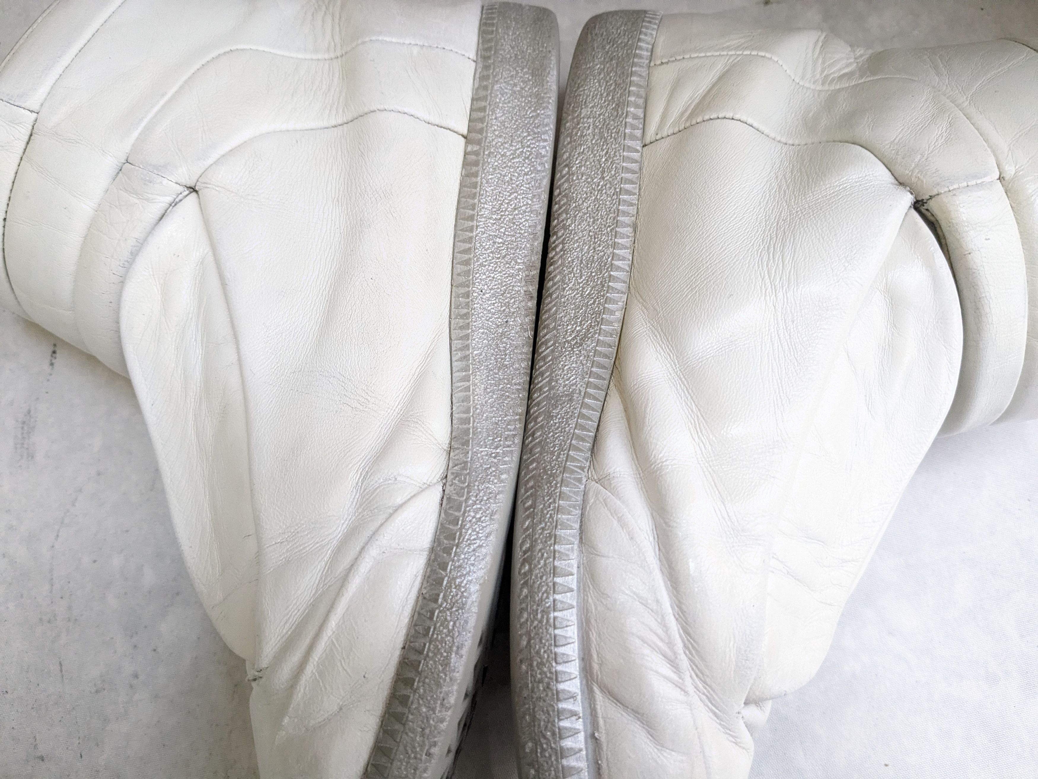 Maison Margiela Maison Margiela Future White Silver 9 42 High Tops Size US 9 / EU 42 - 12 Thumbnail