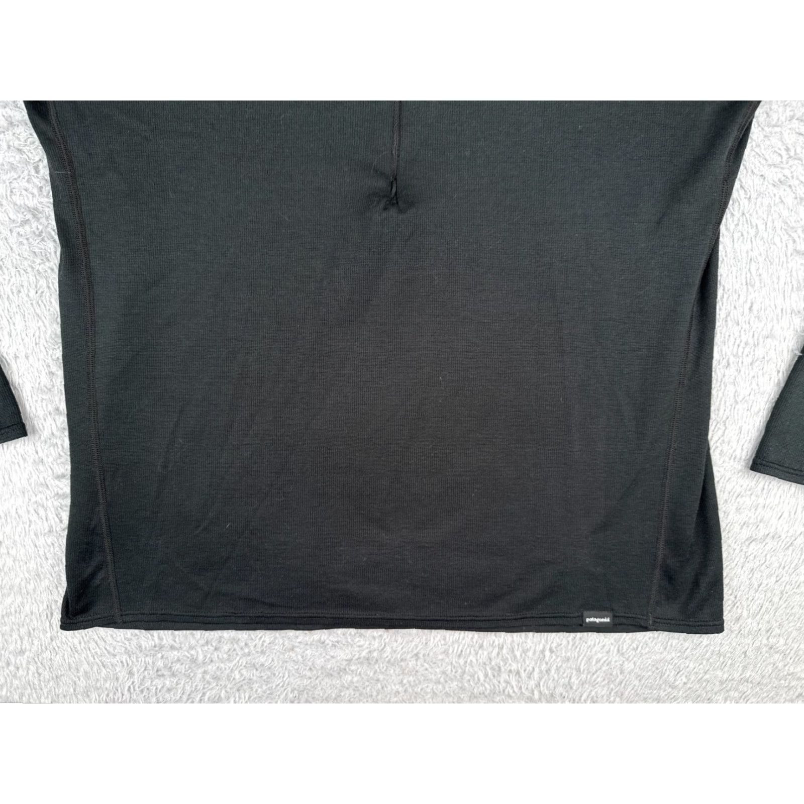Patagonia Patagonia Shirt Men XL Black 1/4 Zip Polyester Long Sleeve Capilene 2 Nature All Seasons Lightweight Breathable Crew Neck Logo Mens Size US XL / EU 56 / 4 - 5 Thumbnail