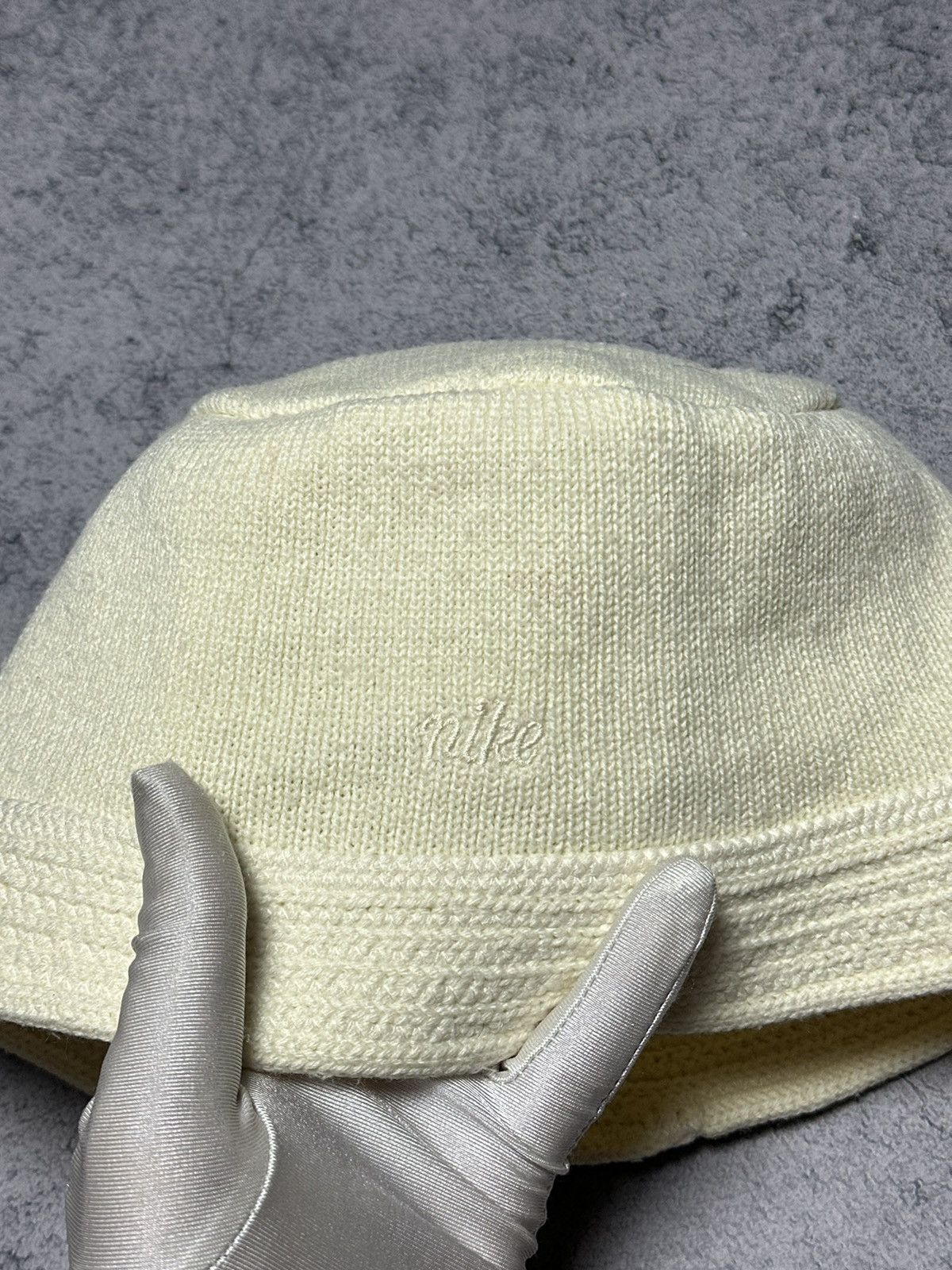 Nike Vintage Nike Knitted Bucket Hat Size ONE SIZE - 4 Thumbnail