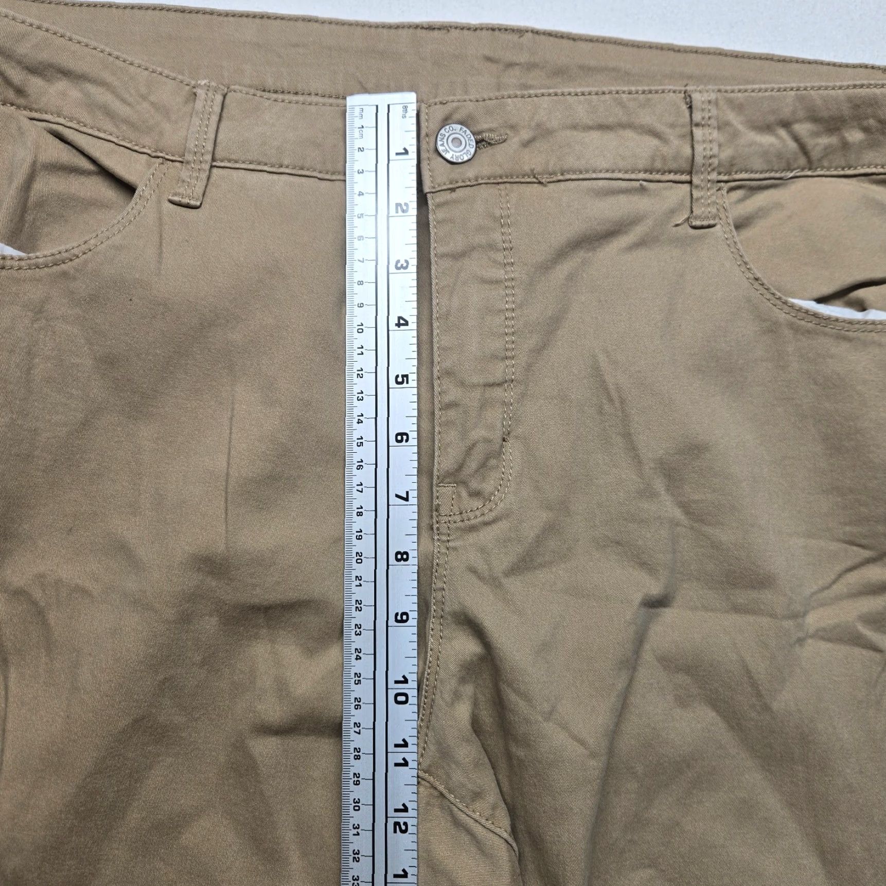 Faded Glory Faded Glory Women's Plus Size 22 Chino Capri Pants Beige Casual Summer Beach Size 40" / US 18 - 5 Thumbnail