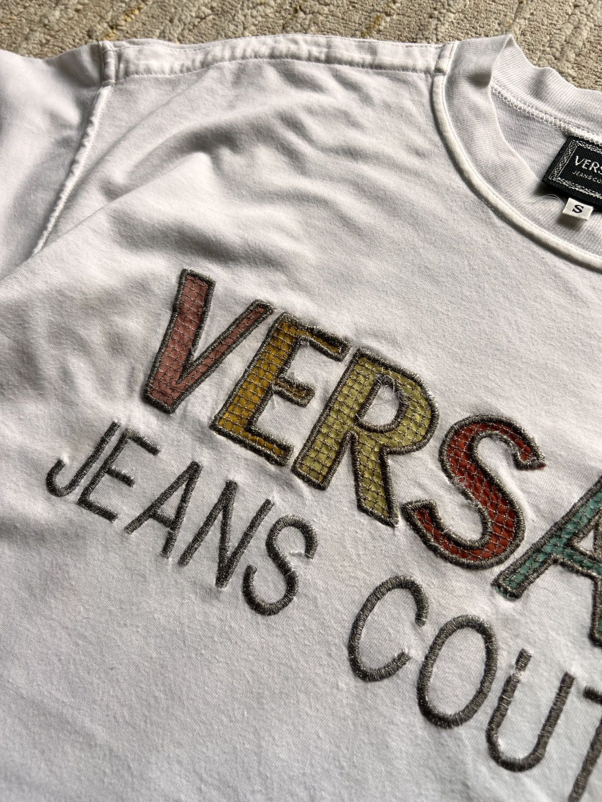 Versace × Vintage Vintage Versace Multicoloured Tshirt Size US S / EU 44-46 / 1 - 4 Thumbnail