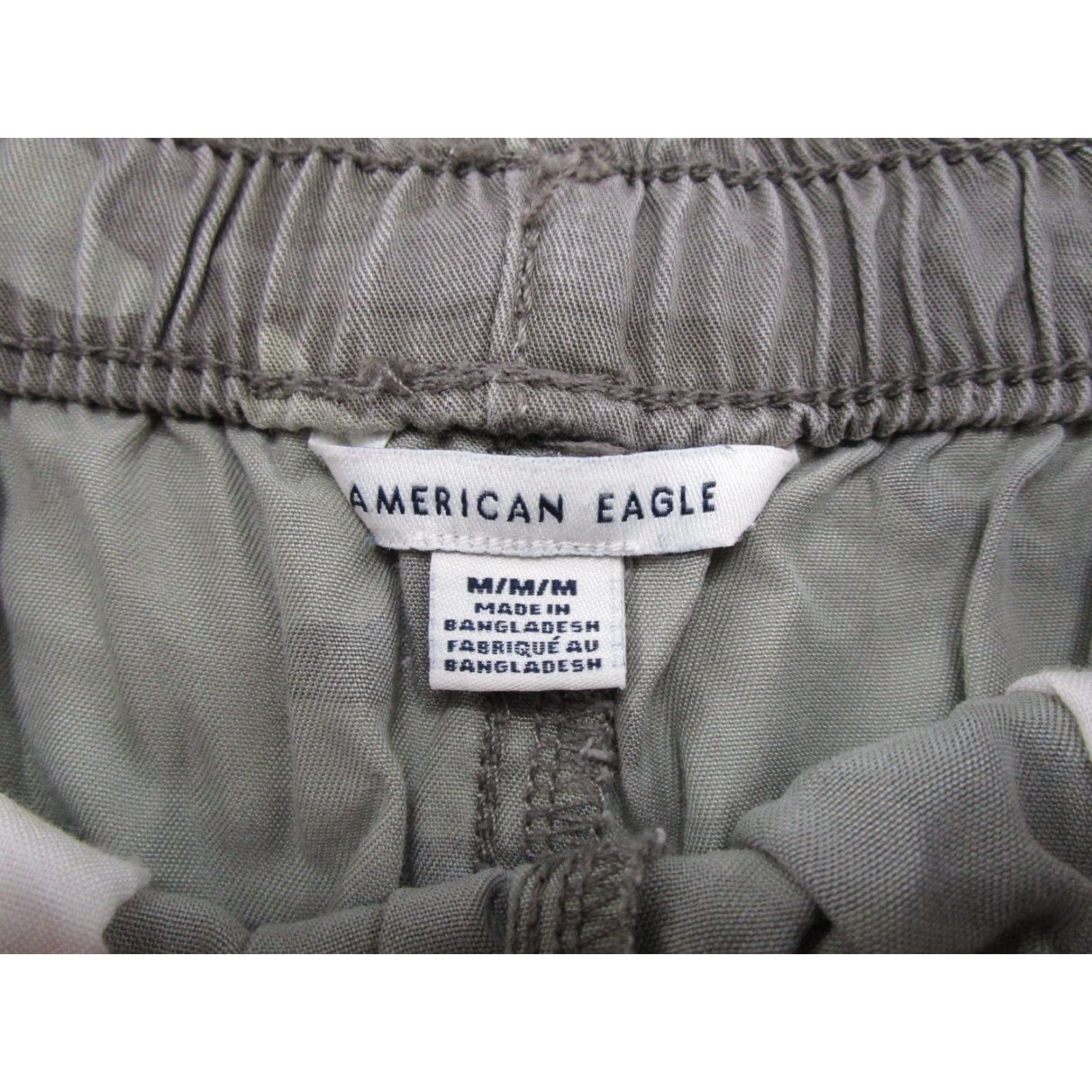 American Eagle Outfitters VINTAGE American Eagle Elastic Waist Camo 100% Lyocell Shorts Womens M Drawstring Green Beach Summer Womens Size 32" / US 10 / IT 46 - 2 Thumbnail