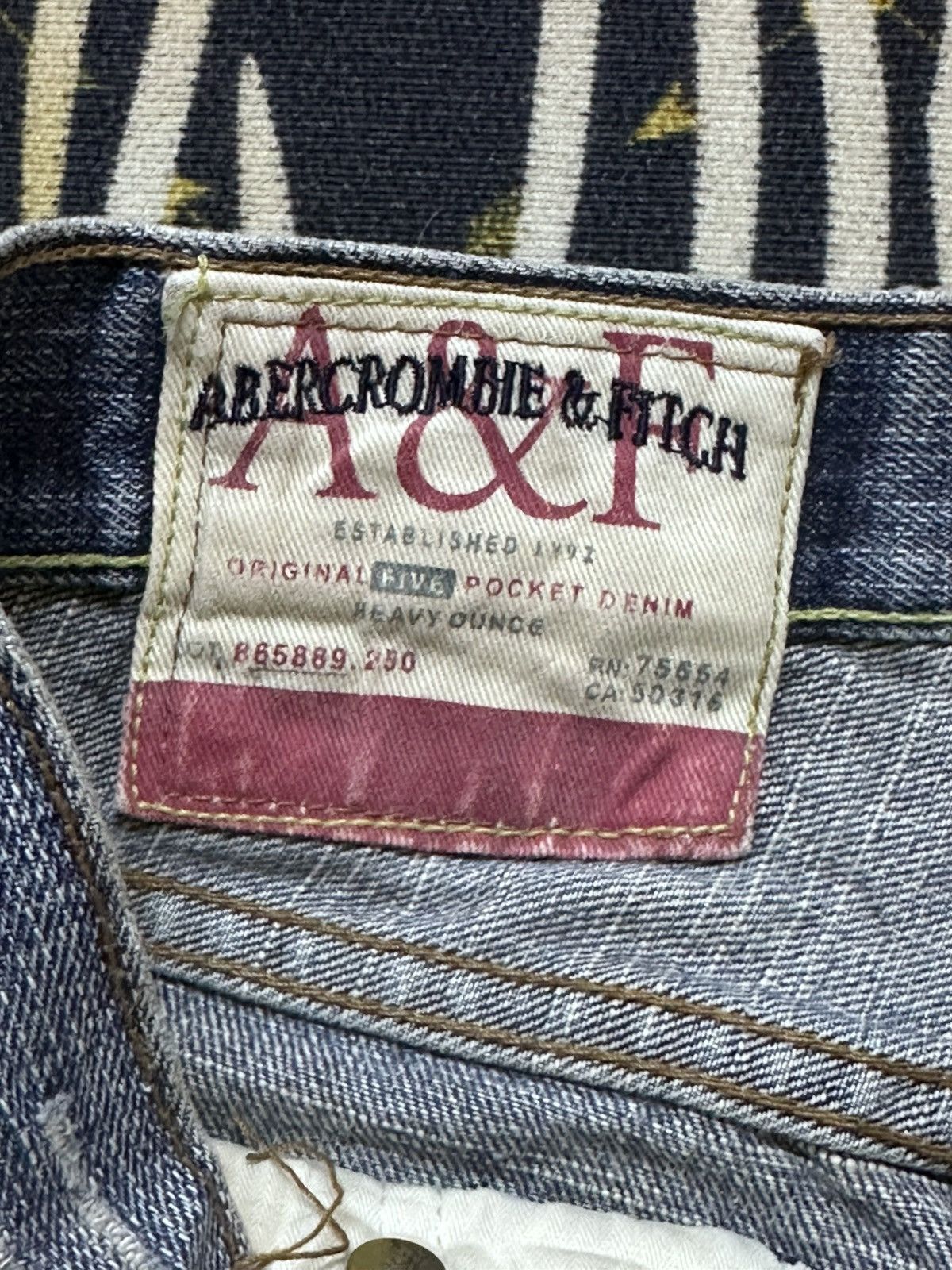Abercrombie & Fitch Vintage Abercombie&Fitch Mudwash Ripped Grunge Denim Size US 31 - 8 Thumbnail