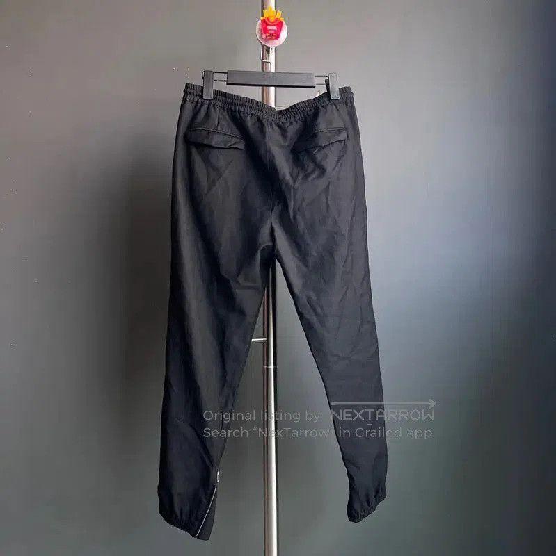 Dior Dior Black Nylon Casual Pants for Men . Size US 38 / EU 54 - 2 Thumbnail