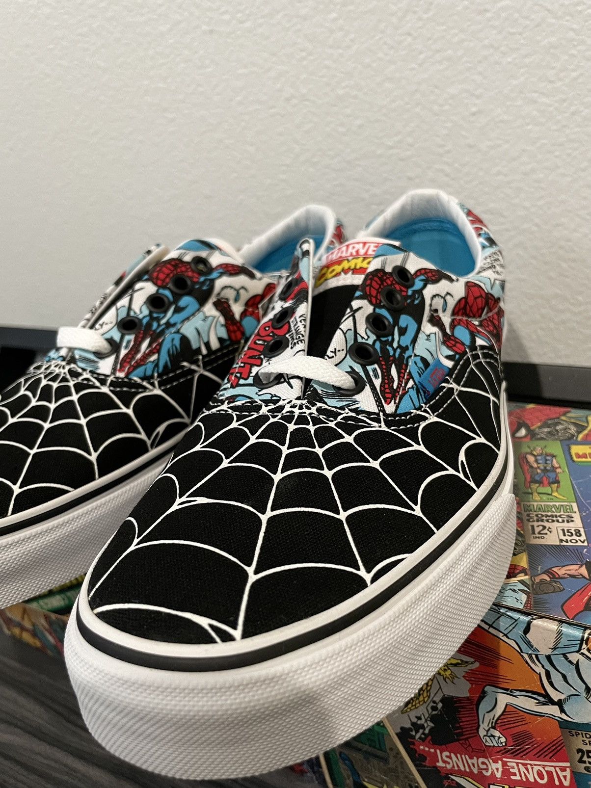 Marvel Comics 2013 MARVEL x VANS Journey’s Exclusive Spiderman Era Size US 9 / EU 42 - 4 Thumbnail
