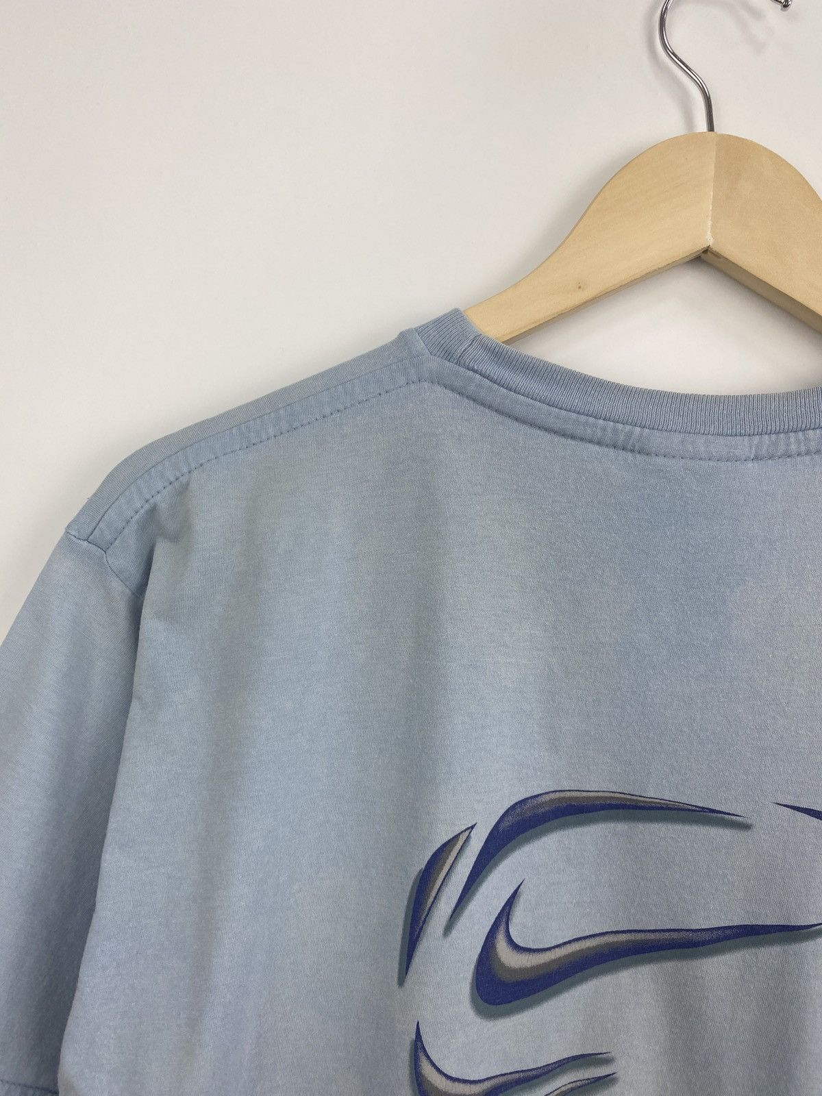 Nike × Vintage 🇺🇸 Vintage 90s Nike Y2K T-Shirt Rare Retro Hype Size US S / EU 44-46 / 1 - 13 Thumbnail