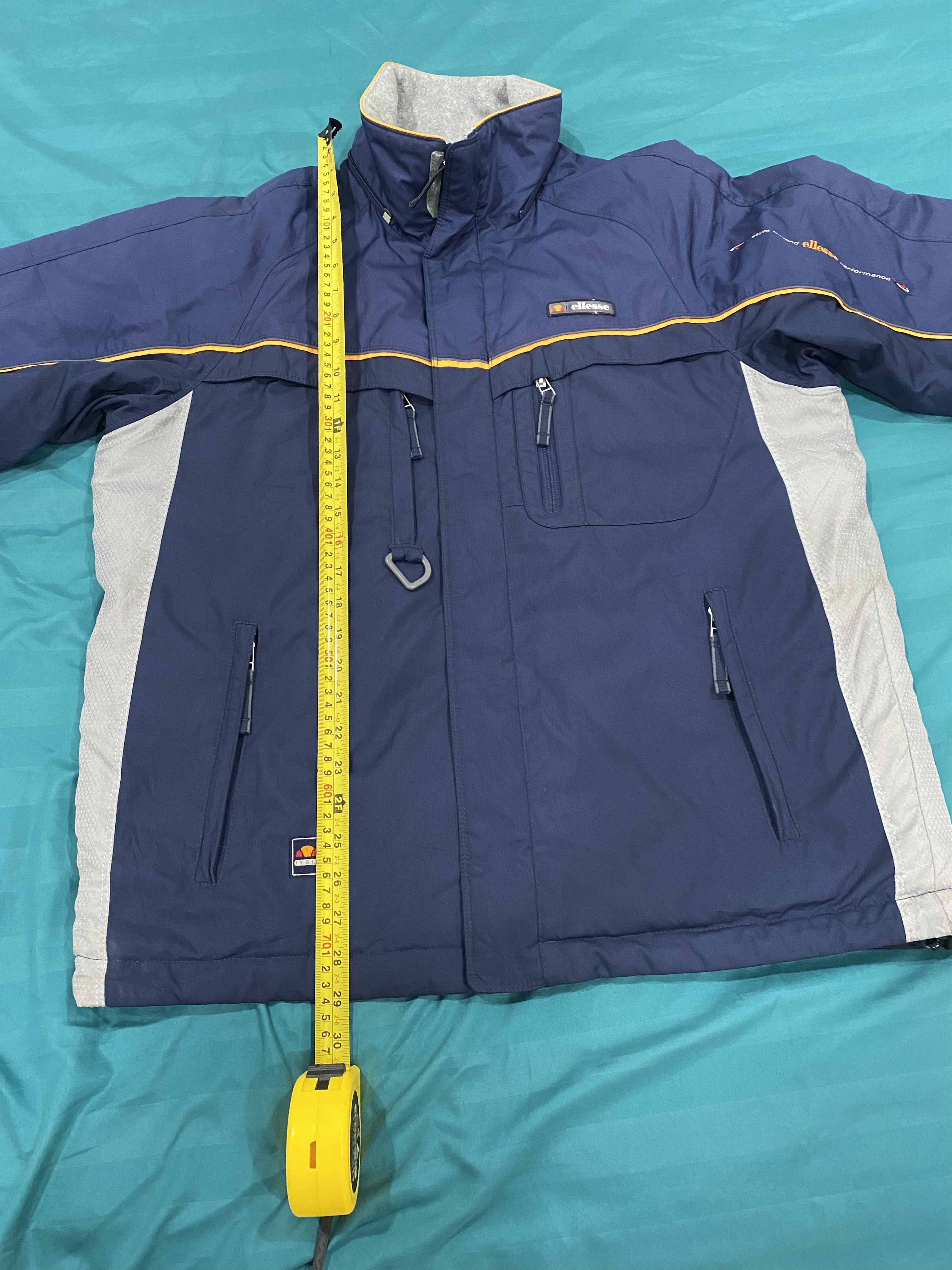 Ellesse Vintage Ellesse Ski style beyond performance Jacket winter Size US L / EU 52-54 / 3 - 25 Thumbnail