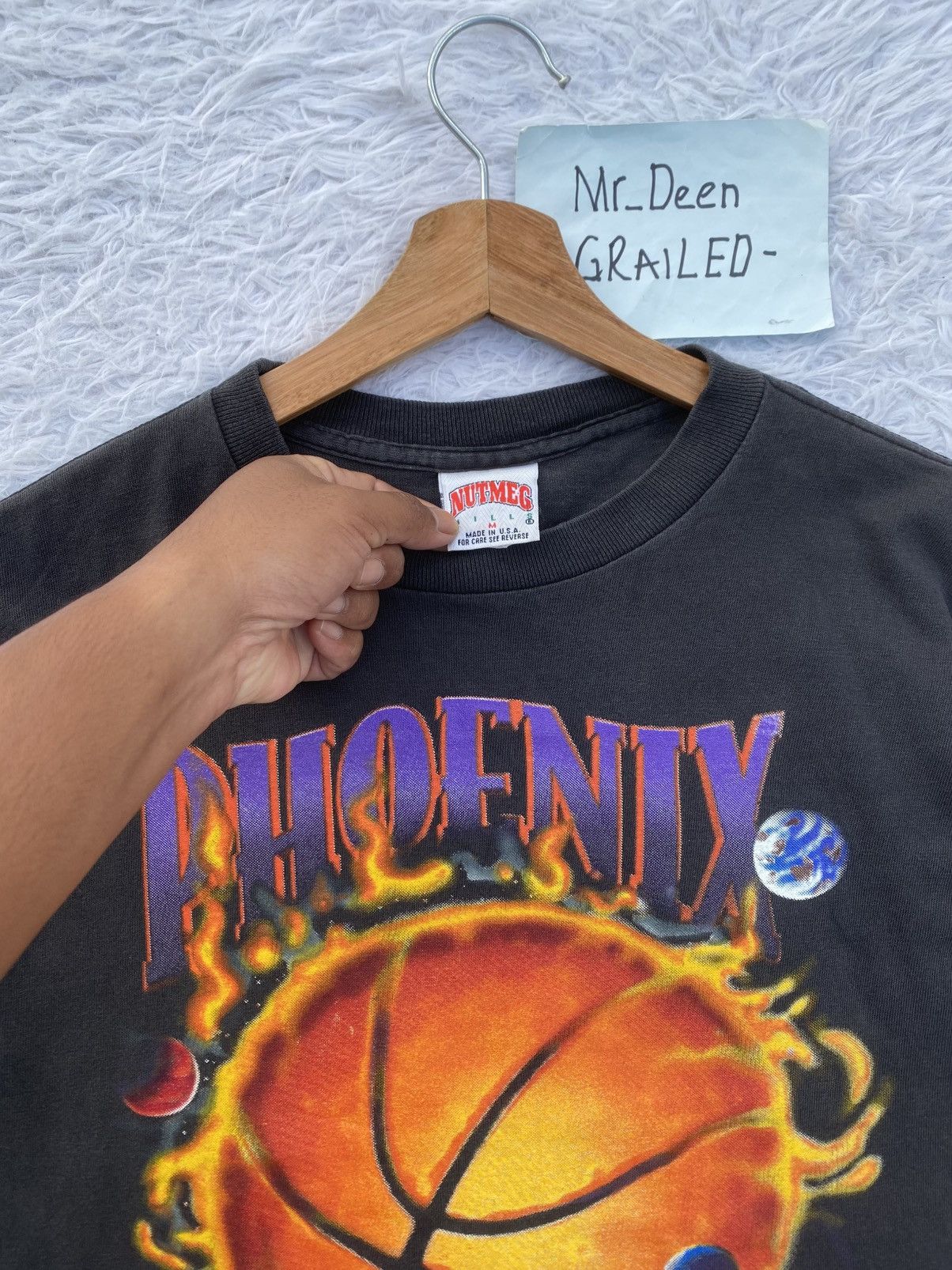 NBA Vtg 1993 Nutmeg Phoenix Suns Big Logo Fire Outer Space Tee Size US M / EU 48-50 / 2 - 6 Thumbnail