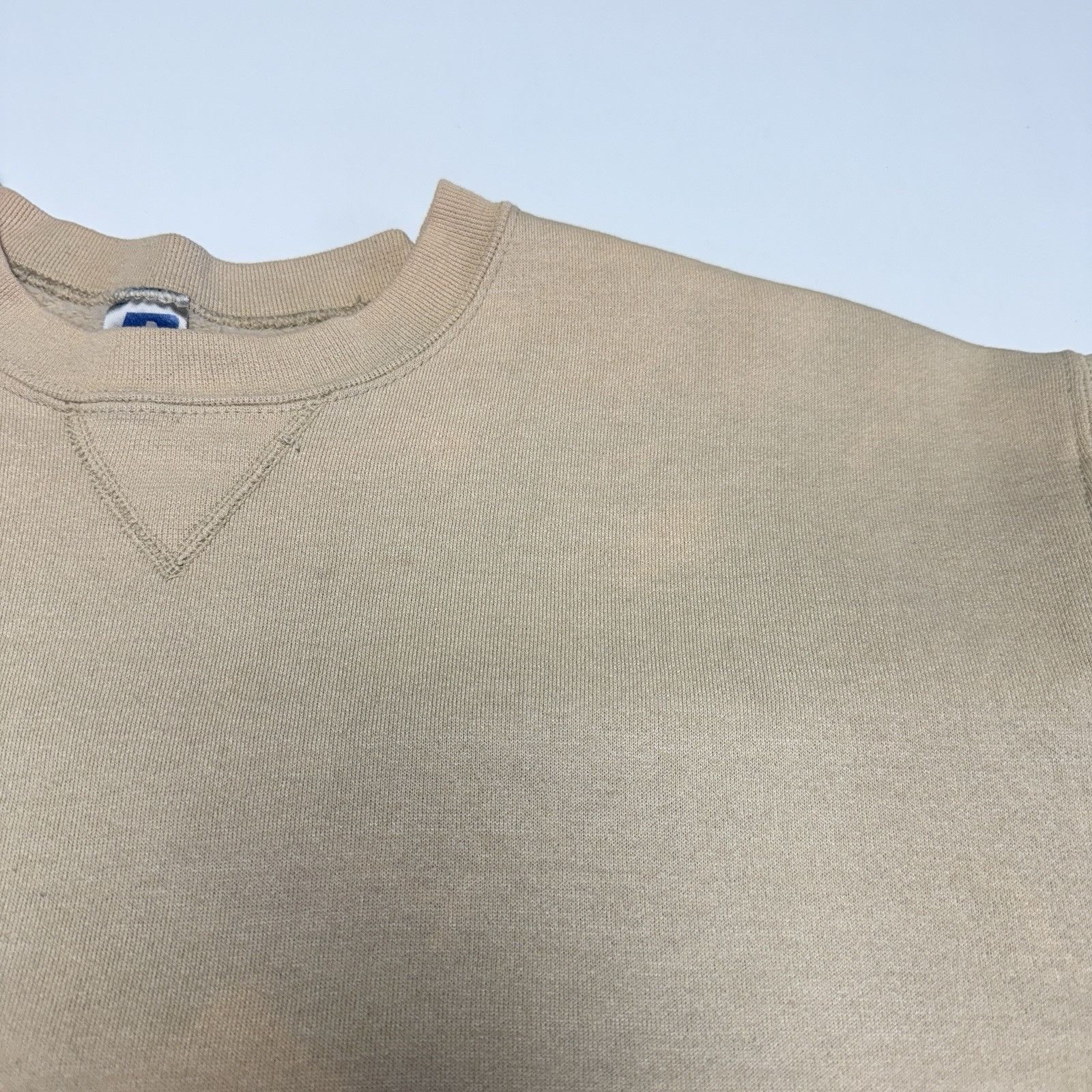 Russell Athletic Russell Athletic Sweatshirt Mens Large 22x24 Tan Crew Neck S Size US L / EU 52-54 / 3 - 5 Thumbnail