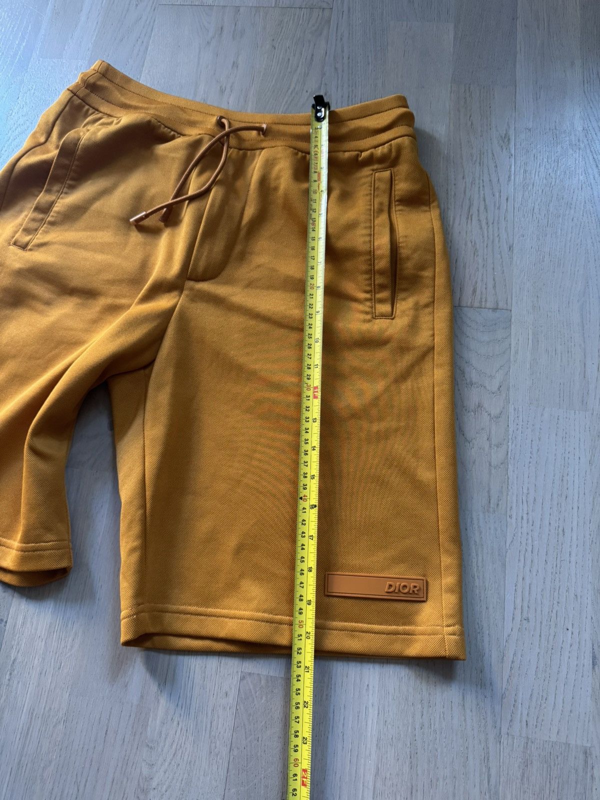 Dior DIOR shorts STUDY real measurements in photos shown by tape Size US 30 / EU 46 - 7 Thumbnail
