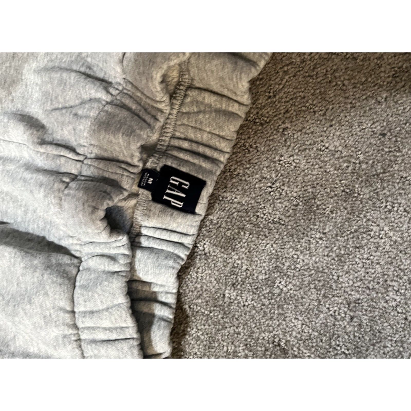 Gap Gap Sweatpants Women Gray Solid Size Medium Regular Pockets Logo Athleisure Activewear Pants Tapered 90s? (Oops) Size 28" / US 6 / IT 42 - 5 Thumbnail