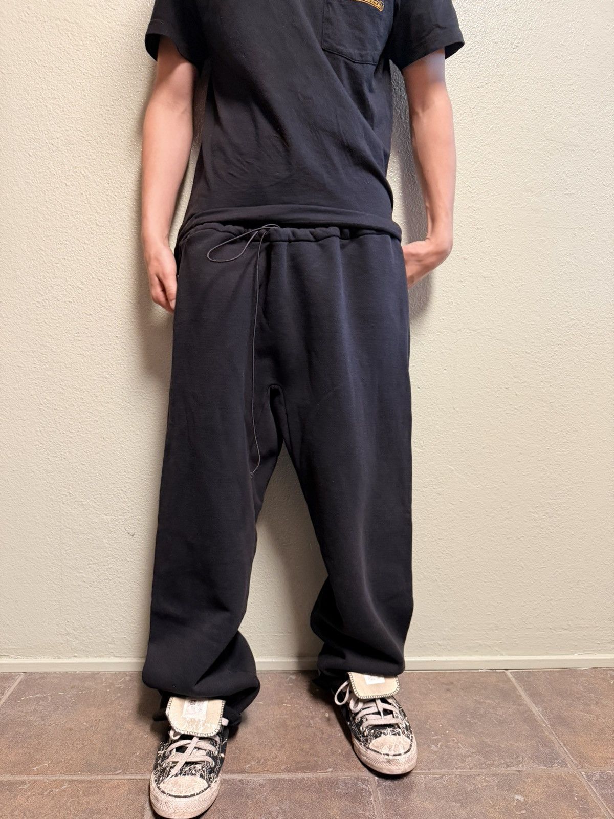 Kanye West Kanye West Yeezy Sweatpants Size US 34 / EU 50 - 1 Thumbnail