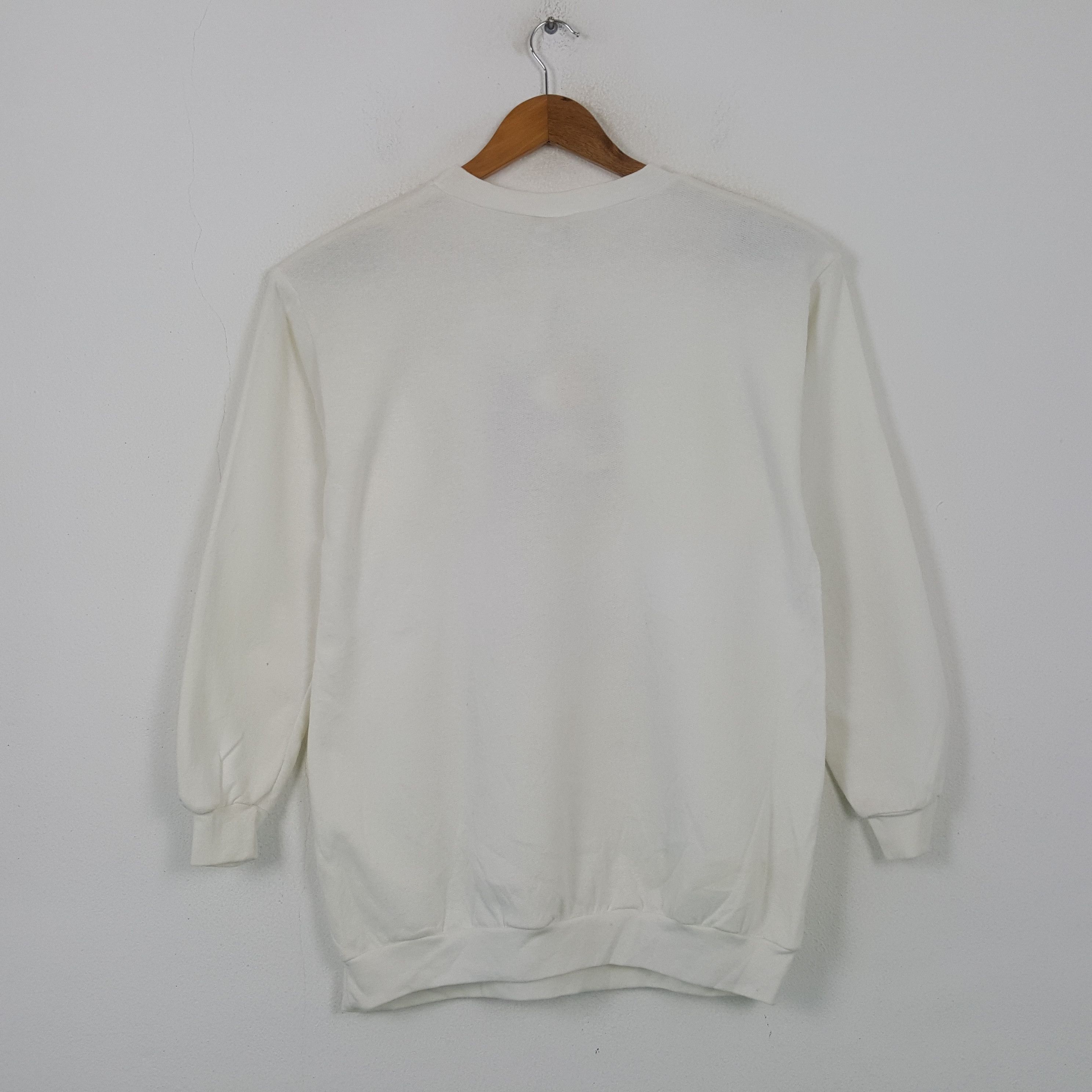 Warner Bros Vintage Waner Bros Tweety Born To Be Wild Sweatshirt RR6 Size US M / EU 48-50 / 2 - 3 Thumbnail