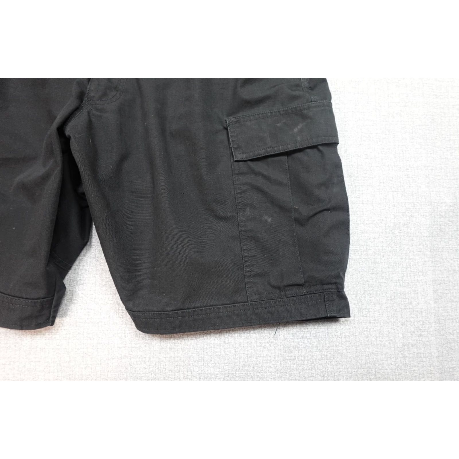 Vintage 5.11 Tactical Cargo Short Mens XL Black Ripstop Cargo Hip Belt Loops 5-Pocket Design Outdoor Outdoor Mens XL Black Size US 36 / EU 52 - 2 Thumbnail